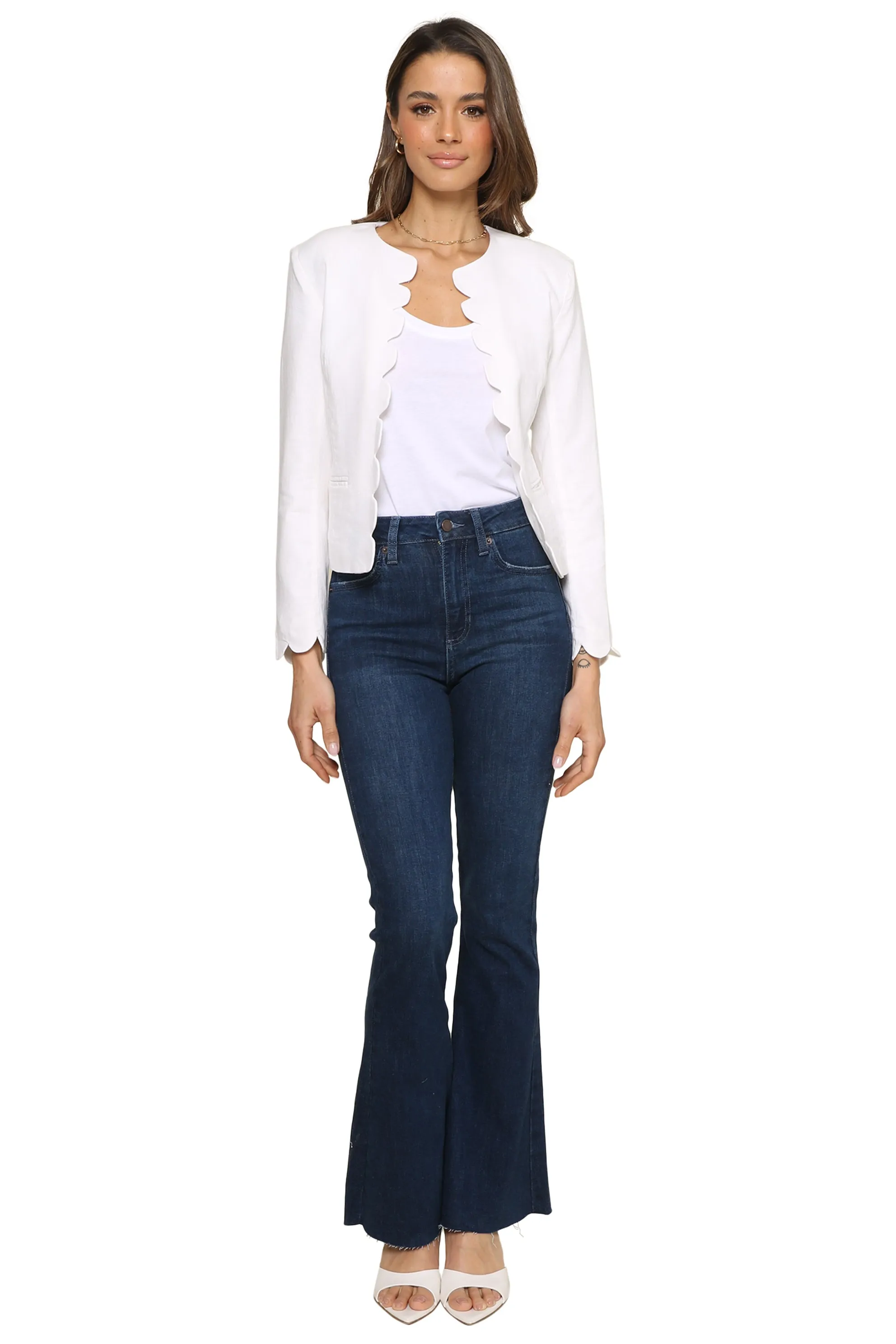Daphne Linen Scalloped Blazer sold by Mixology product image thumbnail 2