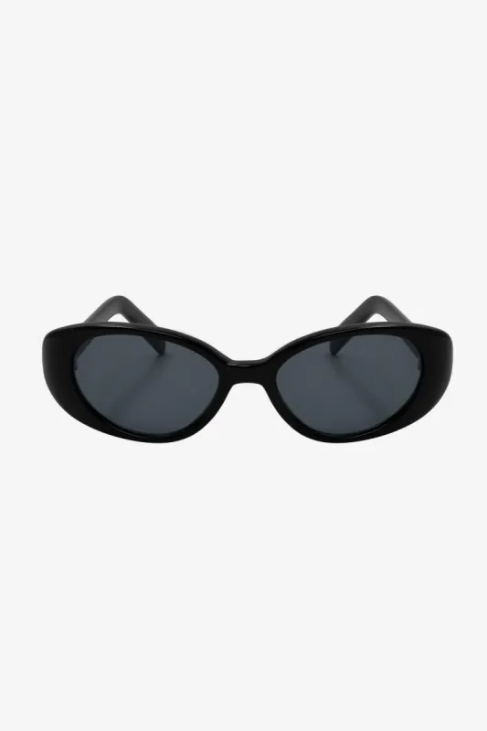 SGVN51 - Posh Black Sunglasses sold by los angeles apparel