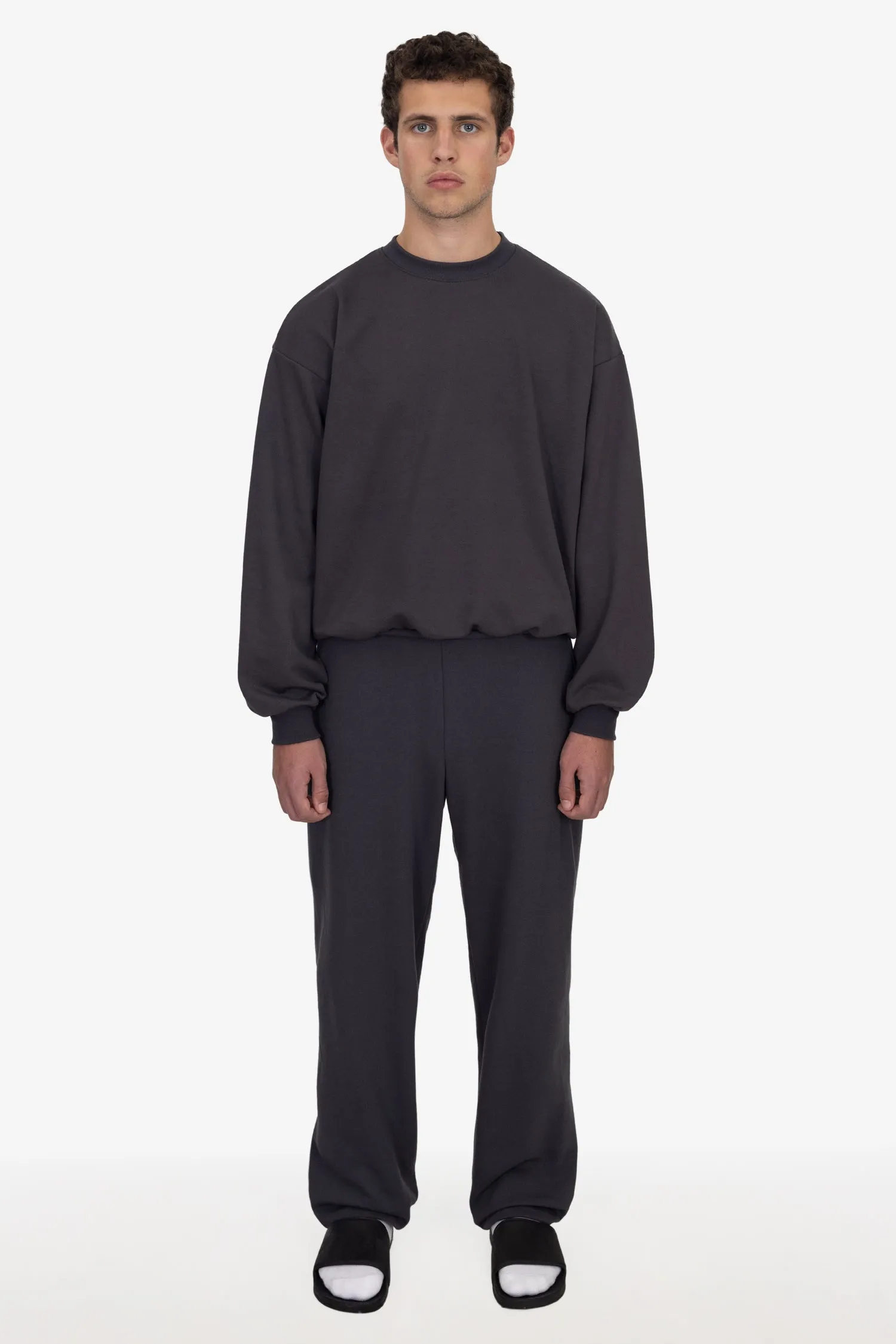 MWF1045 - 10 oz. Mid-Weight Poly Cotton Fleece Wide Open Bottom Sweatpant sold by los angeles apparel product image thumbnail 4