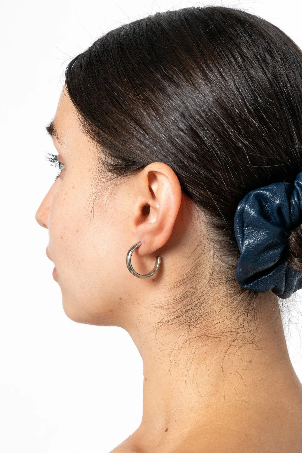 JWL34HE - Classic Hoop Earrings sold by los angeles apparel product image thumbnail 5