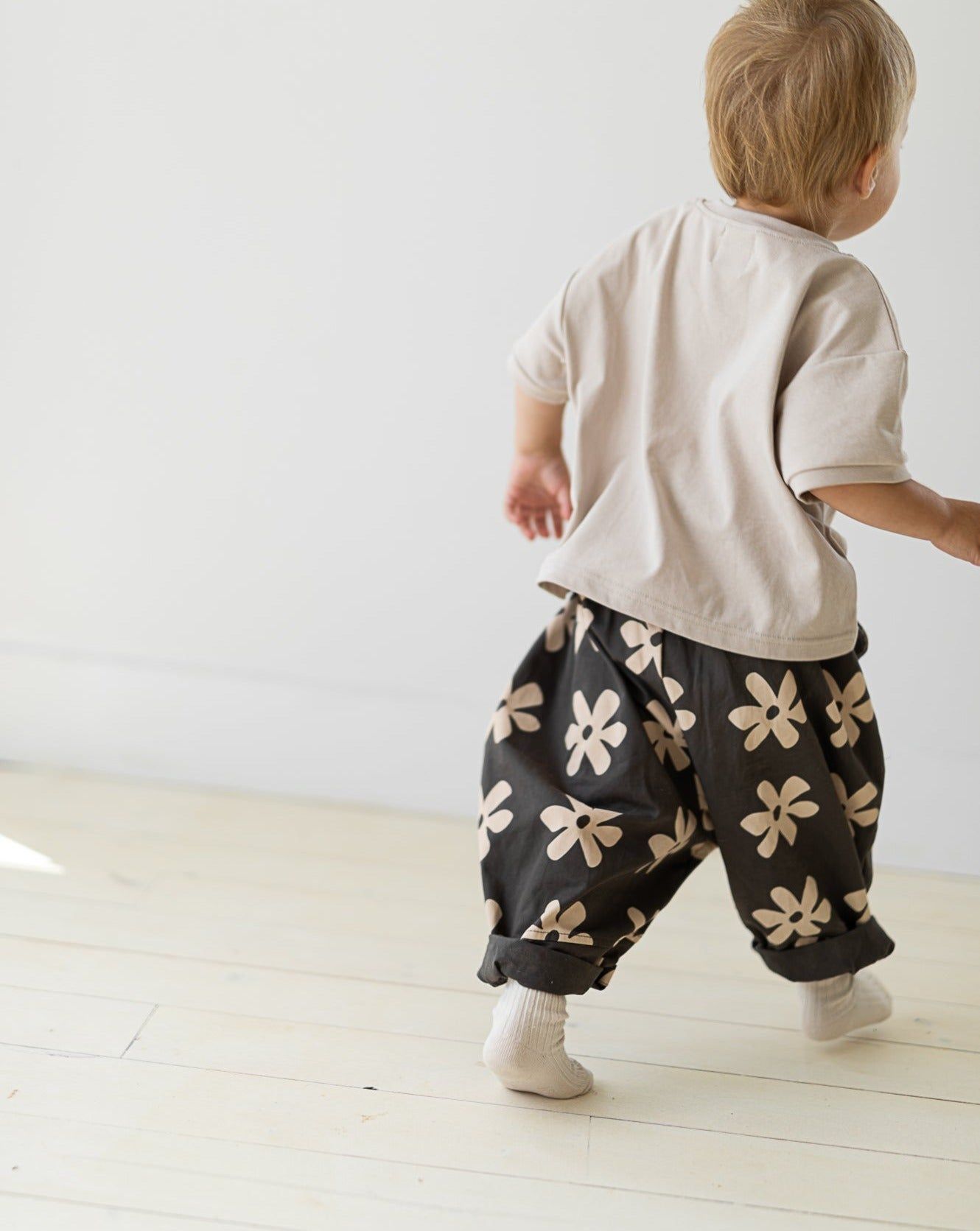 PREORDER happy street pants sold by Kindly product image thumbnail 5