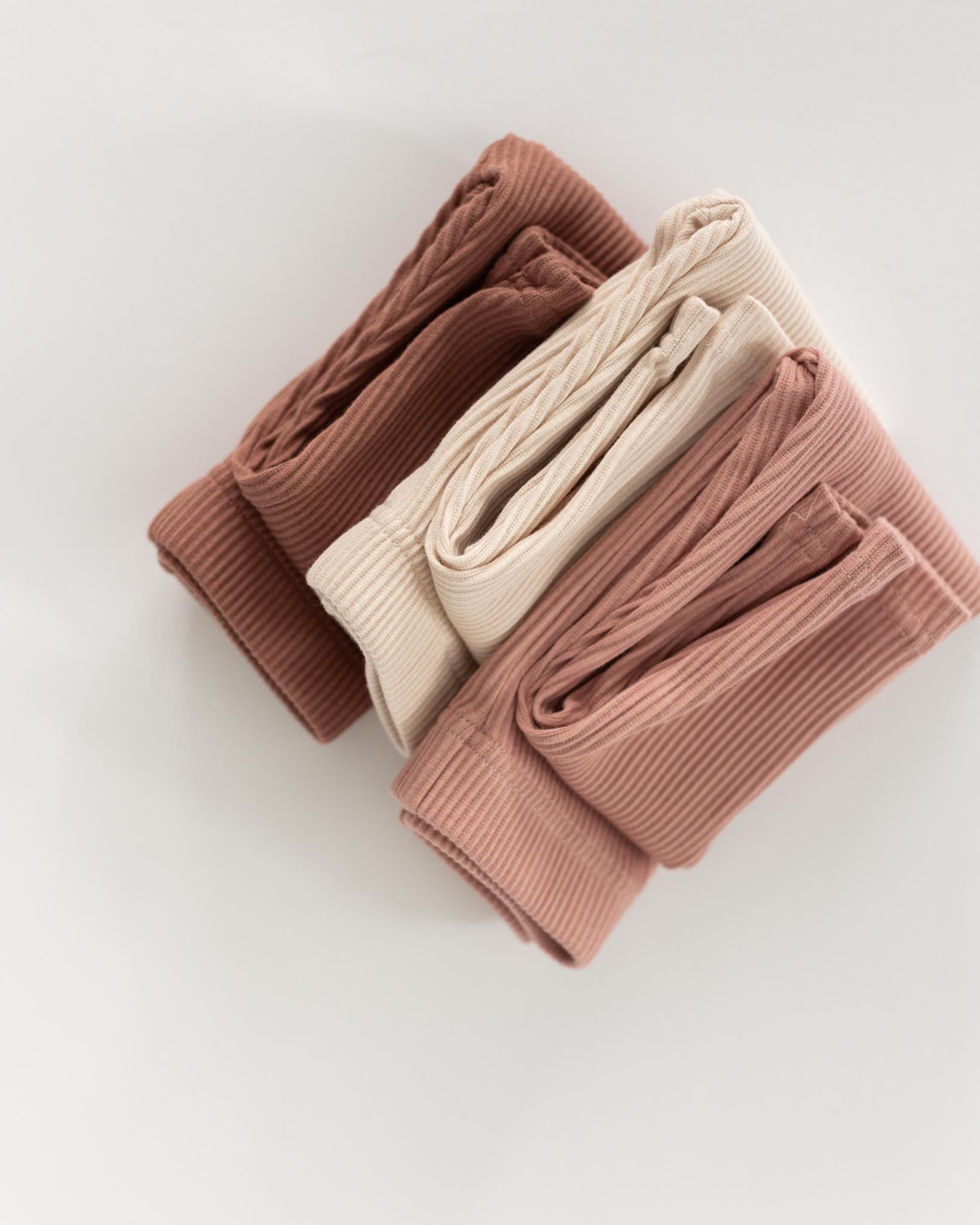 pink salt leggings sold by Kindly product image thumbnail 4