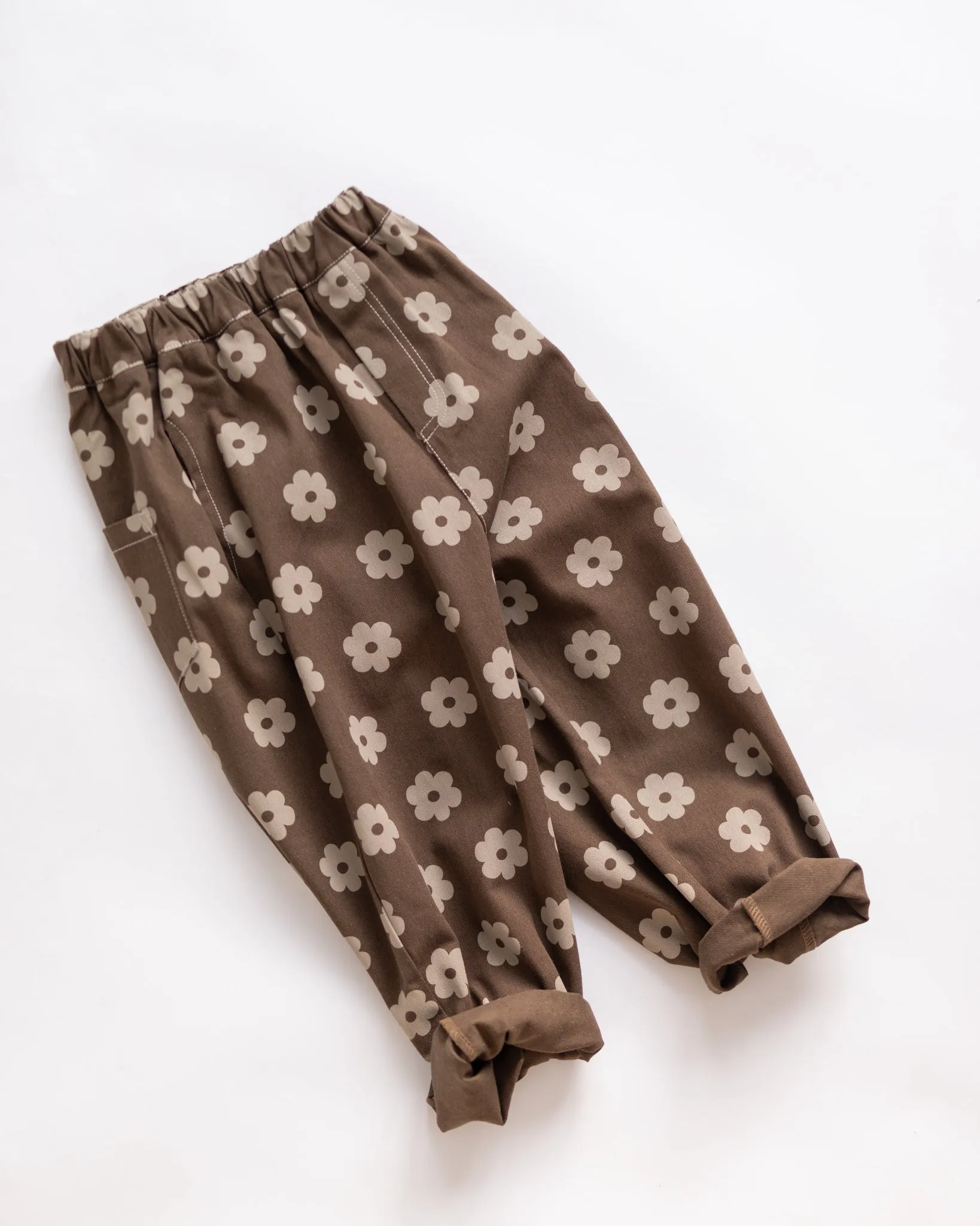 good garden pants sold by Kindly product image thumbnail 4