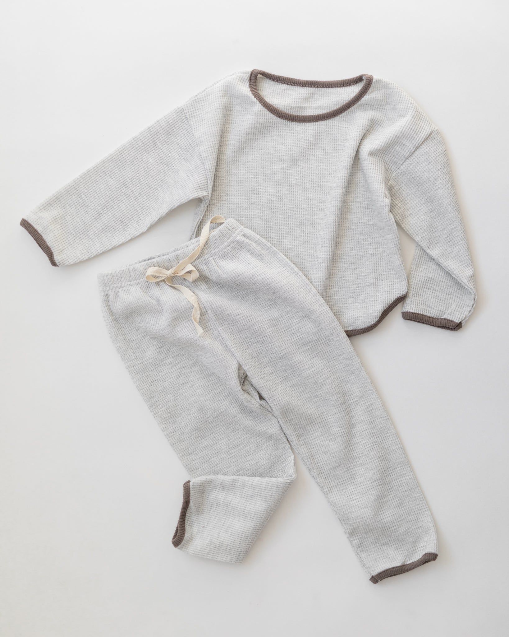 waffle set sold by Kindly product image thumbnail 2