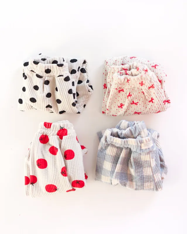 bow pant sold by Kindly