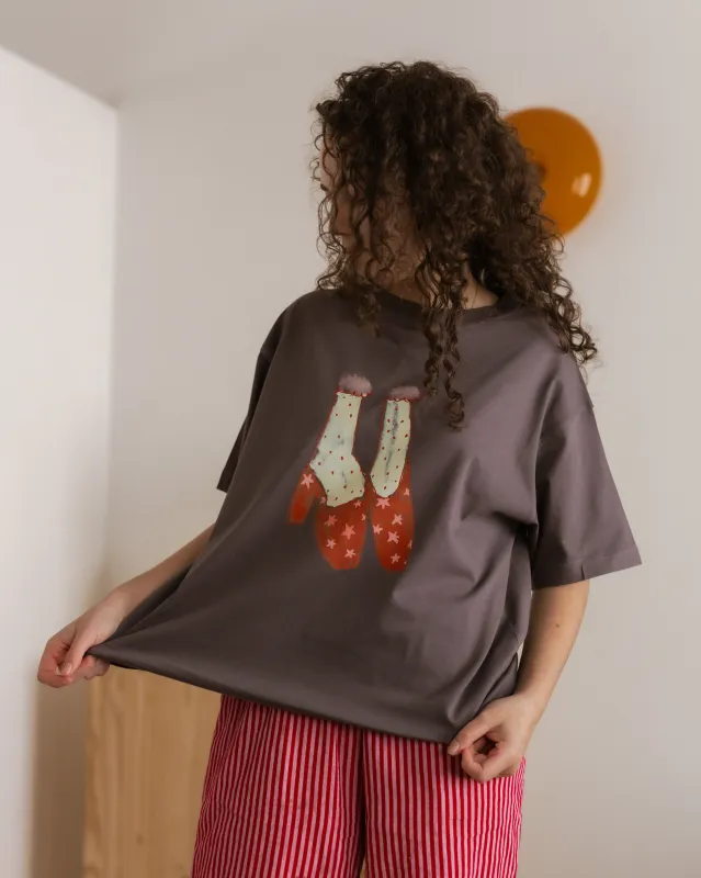 woman's starry heels tee made by Kindly
