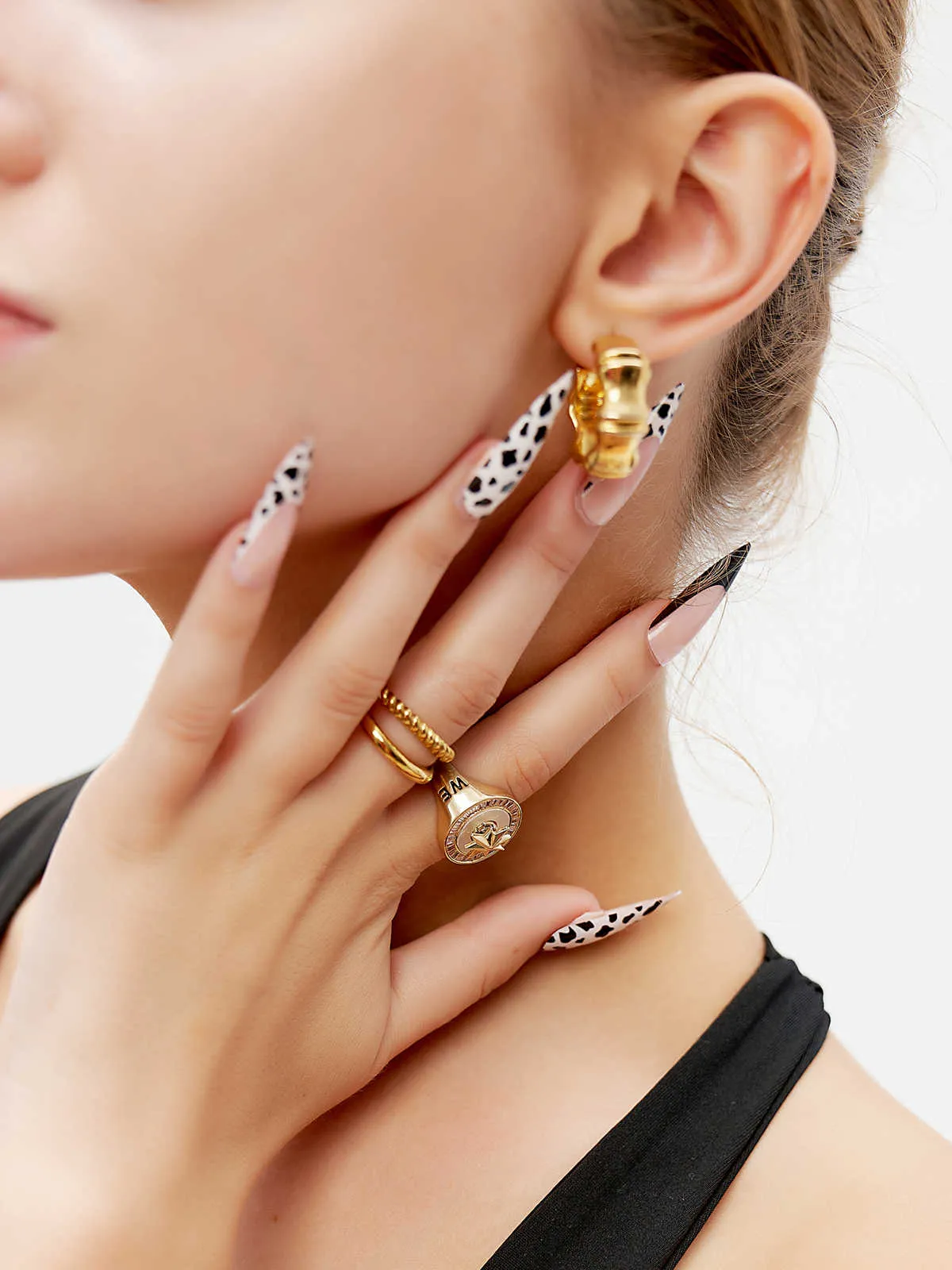 24pcs Printed Acuminate Fake Nail sold by Aha Selected