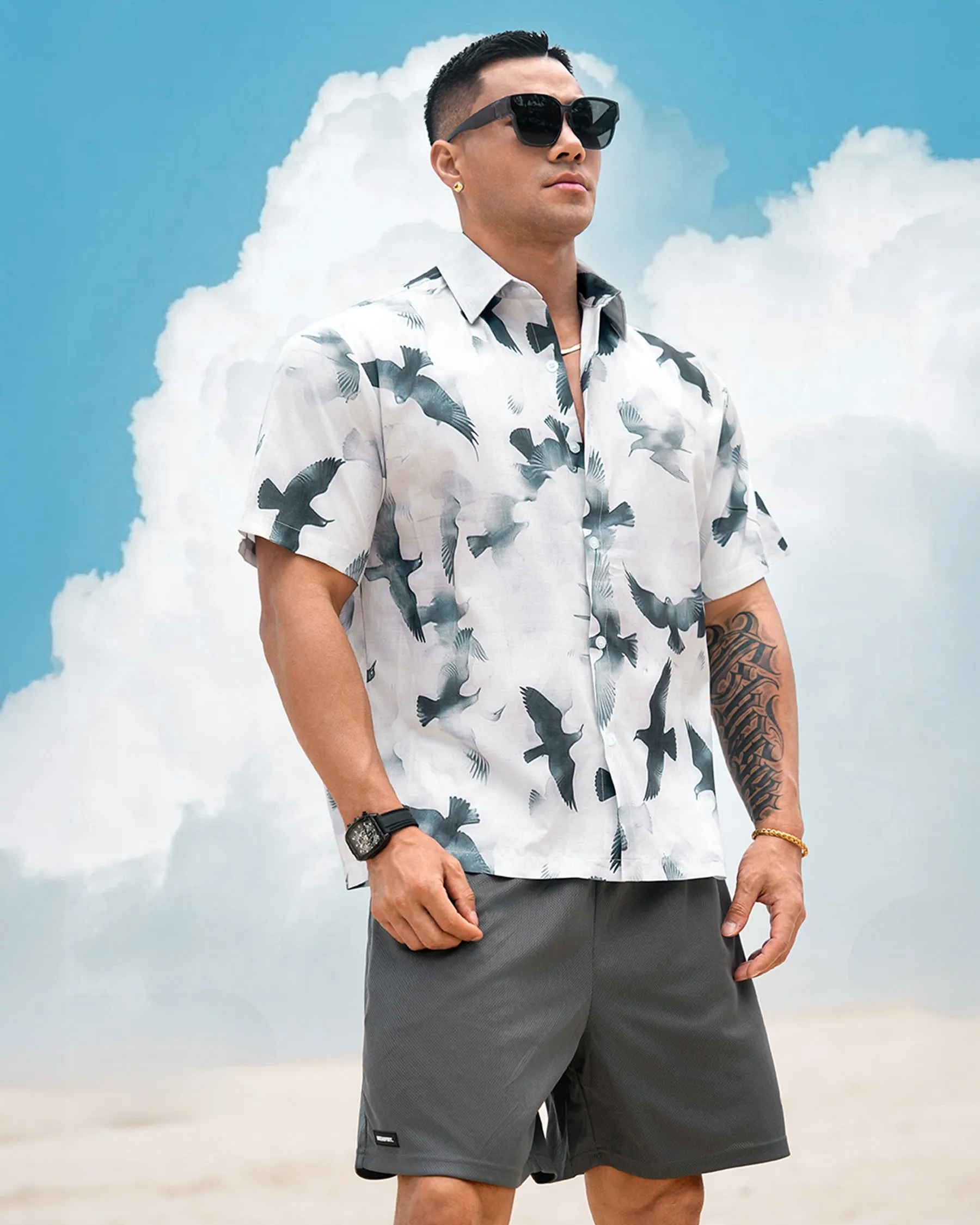 Holiday print SS shirt Pigeon sold by Aha Selected product image thumbnail 3