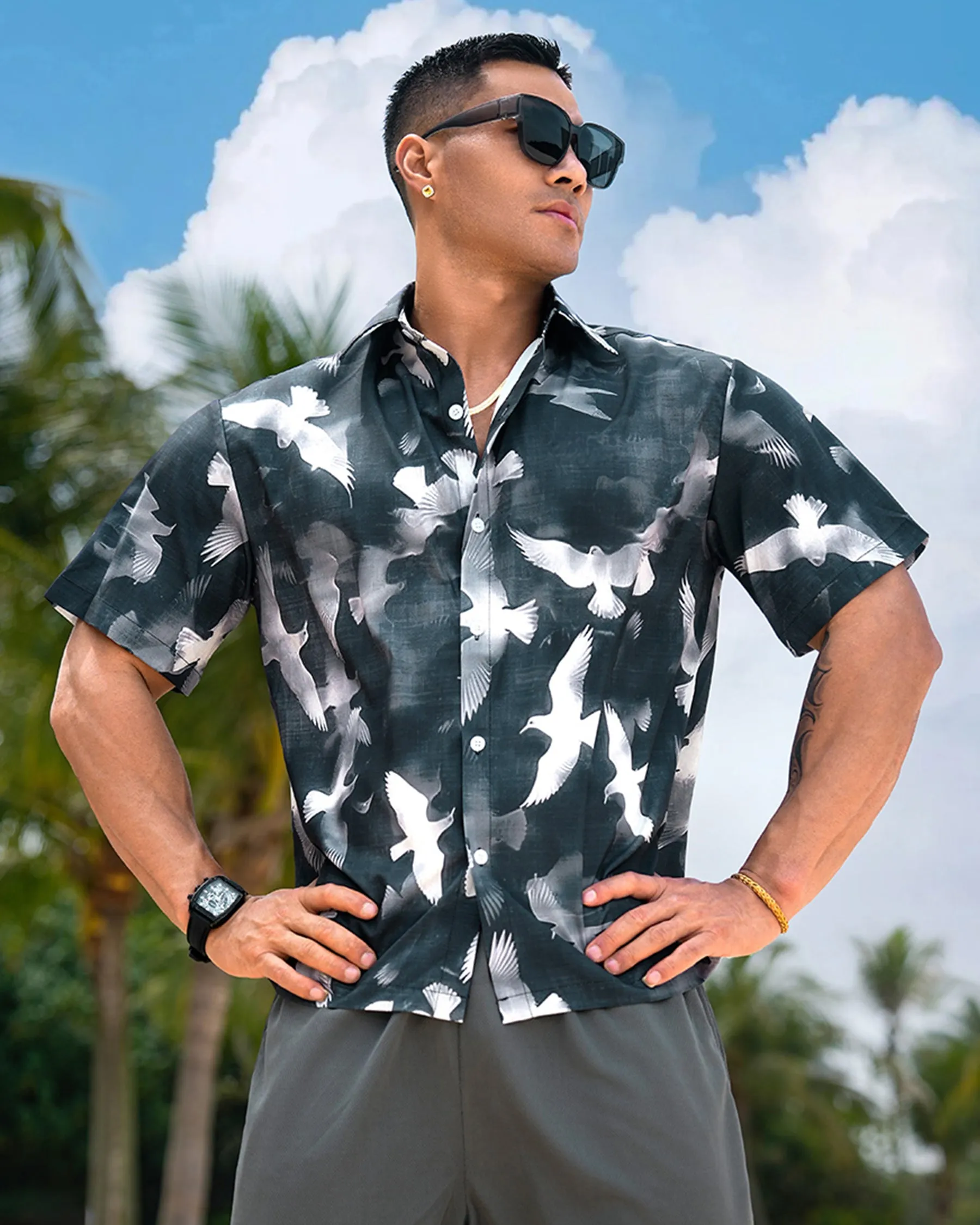 Holiday print SS shirt Pigeon sold by Aha Selected product image thumbnail 5