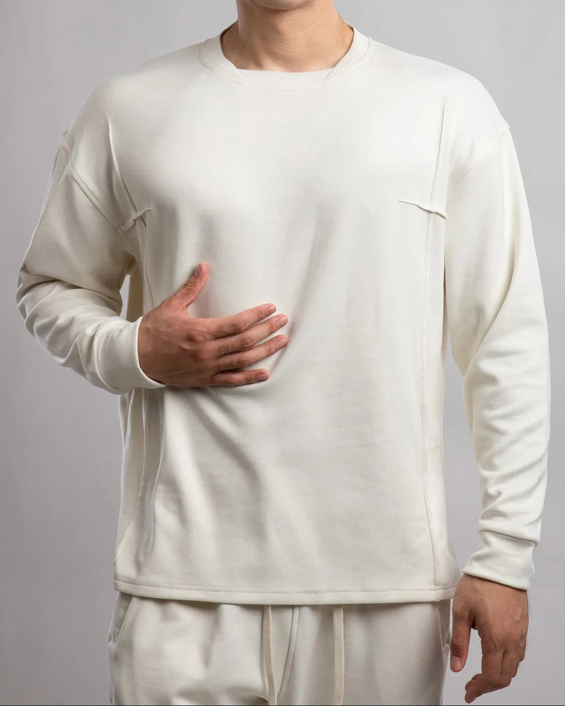 Soft Velvet Fleece Crewneck Sweatshirt sold by Aha Selected product image thumbnail 3