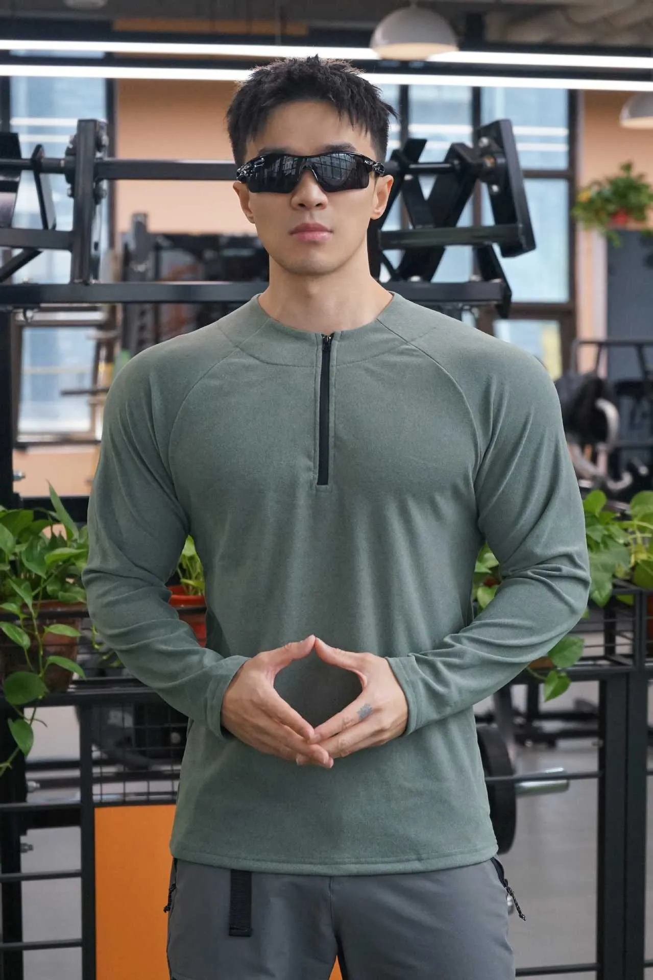 Men’s Thermal Fleece-Lined Quarter-Zip Performance Top sold by Aha Selected product image thumbnail 5