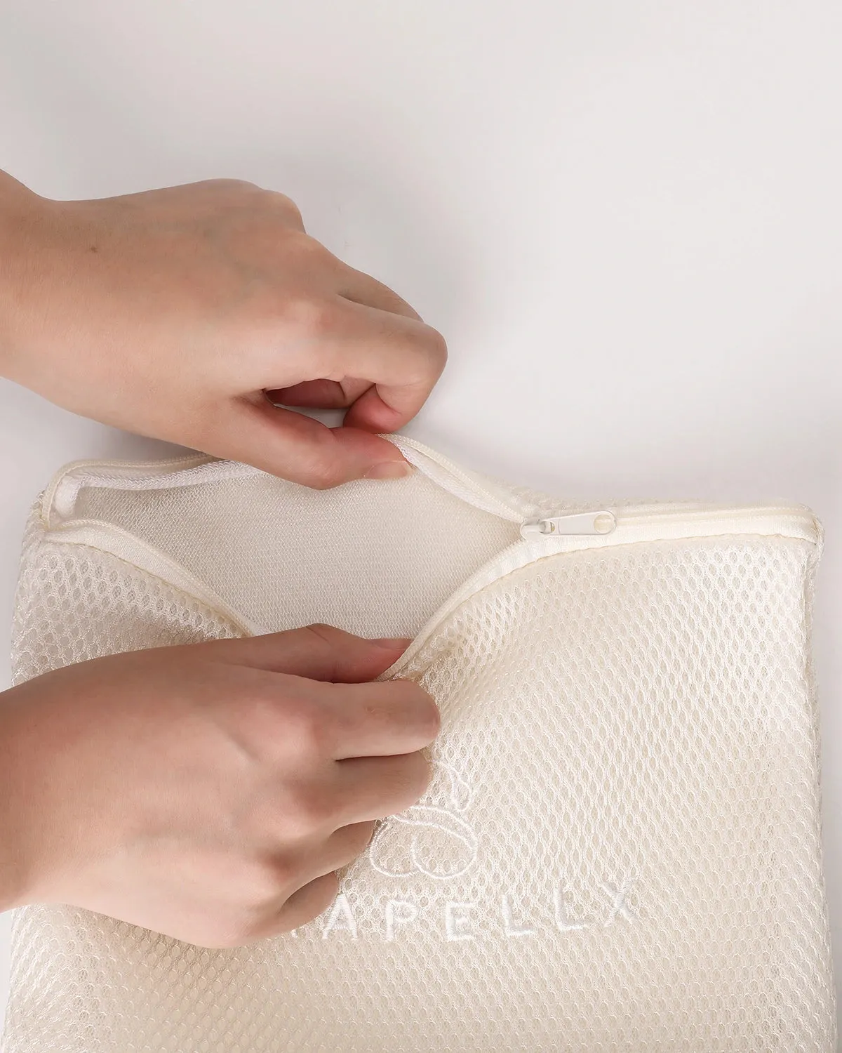 Washable Mesh Laundry Bag sold by Shapellx product image thumbnail 4