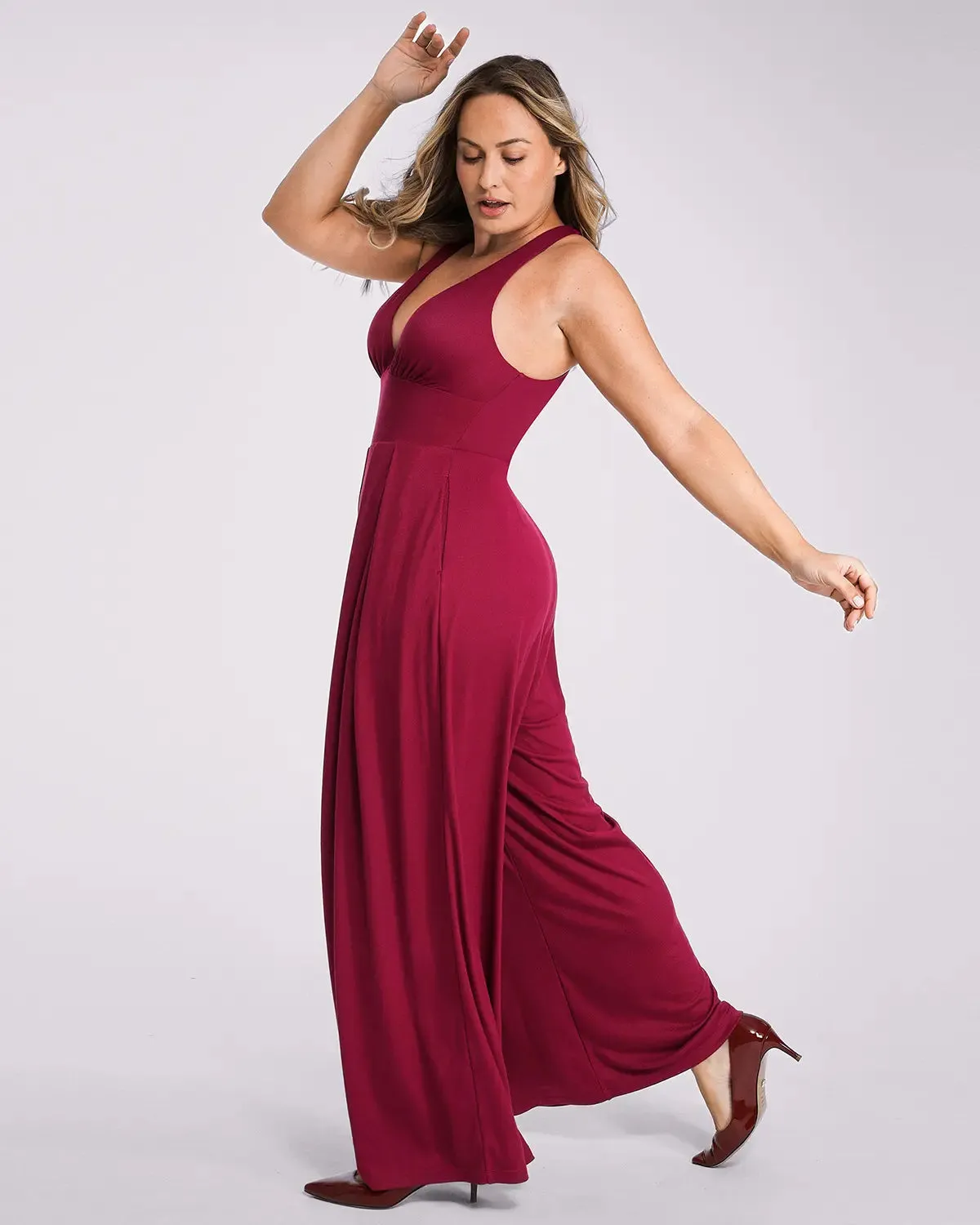 Bare Essentials™ AirSlim® Deep Plunge Built-In Shaping Jumpsuit sold by Shapellx product image thumbnail 3