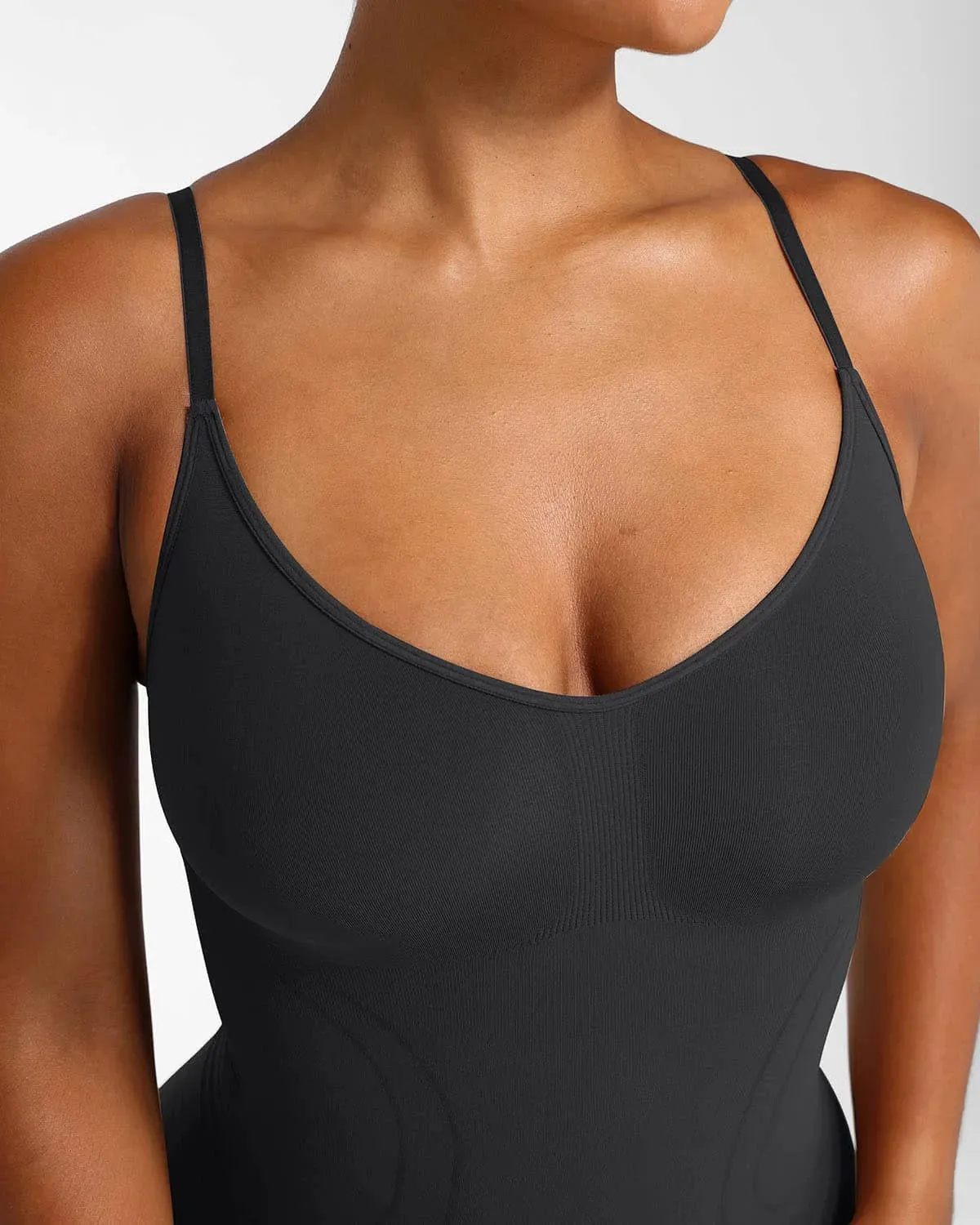 Bare Essentials™ Skin Flow™ Seamless Smoothing Bodysuit sold by Shapellx product image thumbnail 4