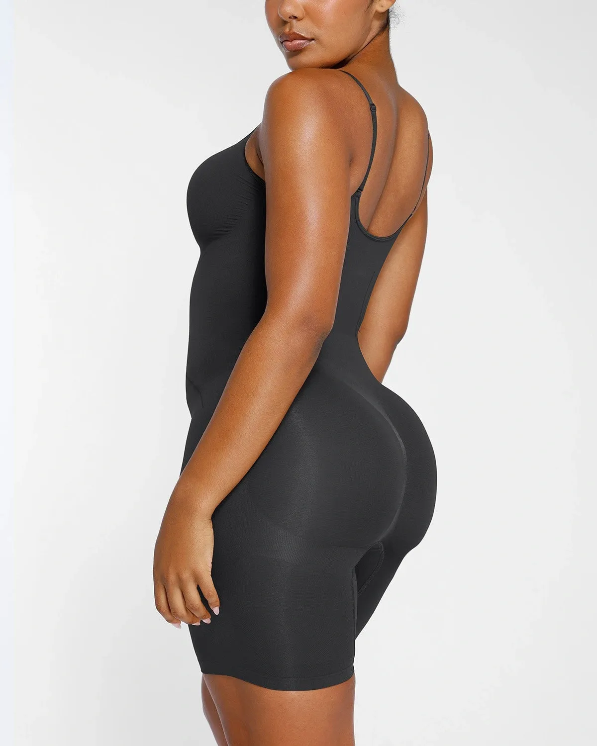 Bare Essentials™ Skin Flow™ Seamless Smoothing Bodysuit sold by Shapellx product image thumbnail 5