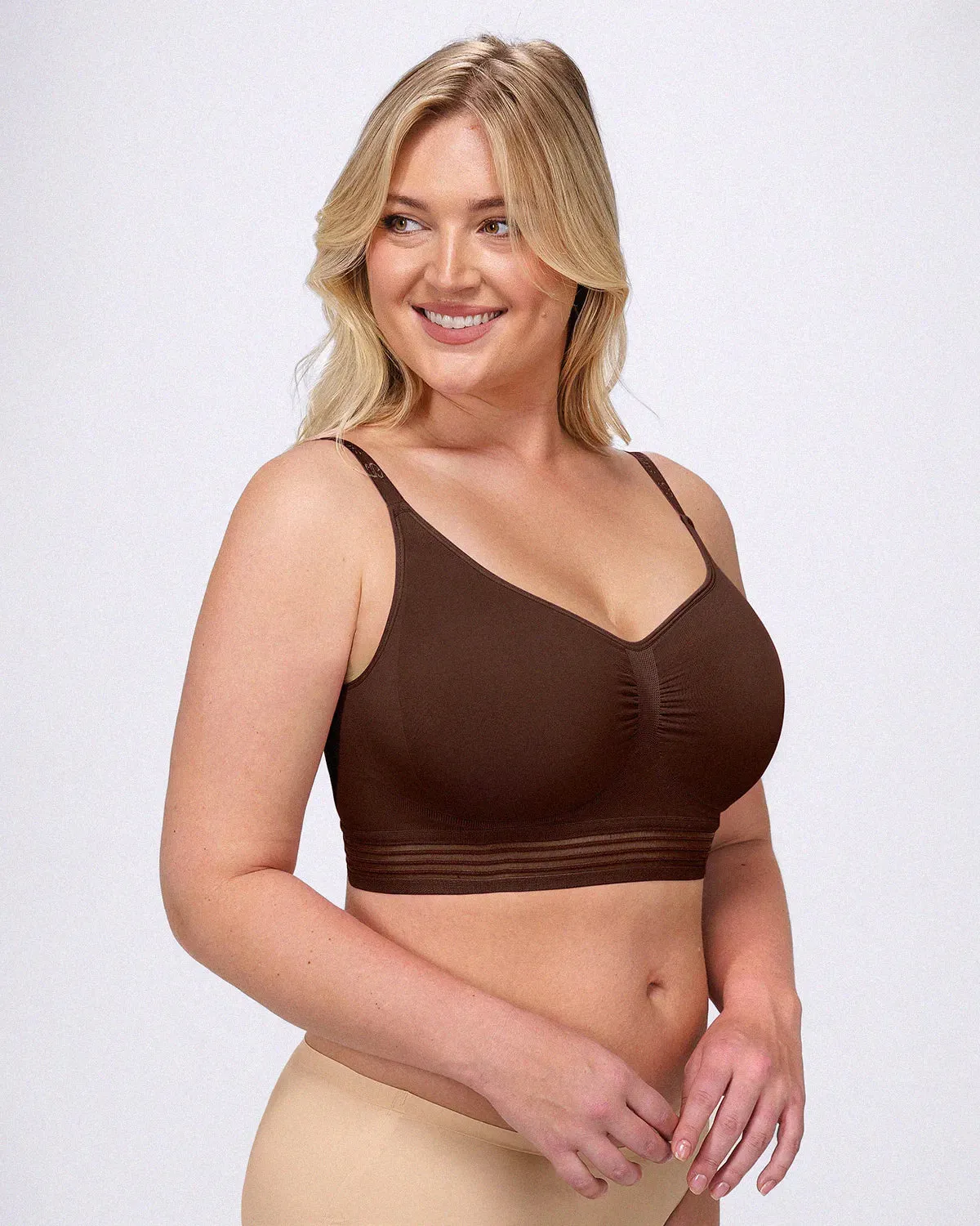 Bare Essentials™ Defineline™ All Day Comfort Wireless Bra sold by Shapellx product image thumbnail 4