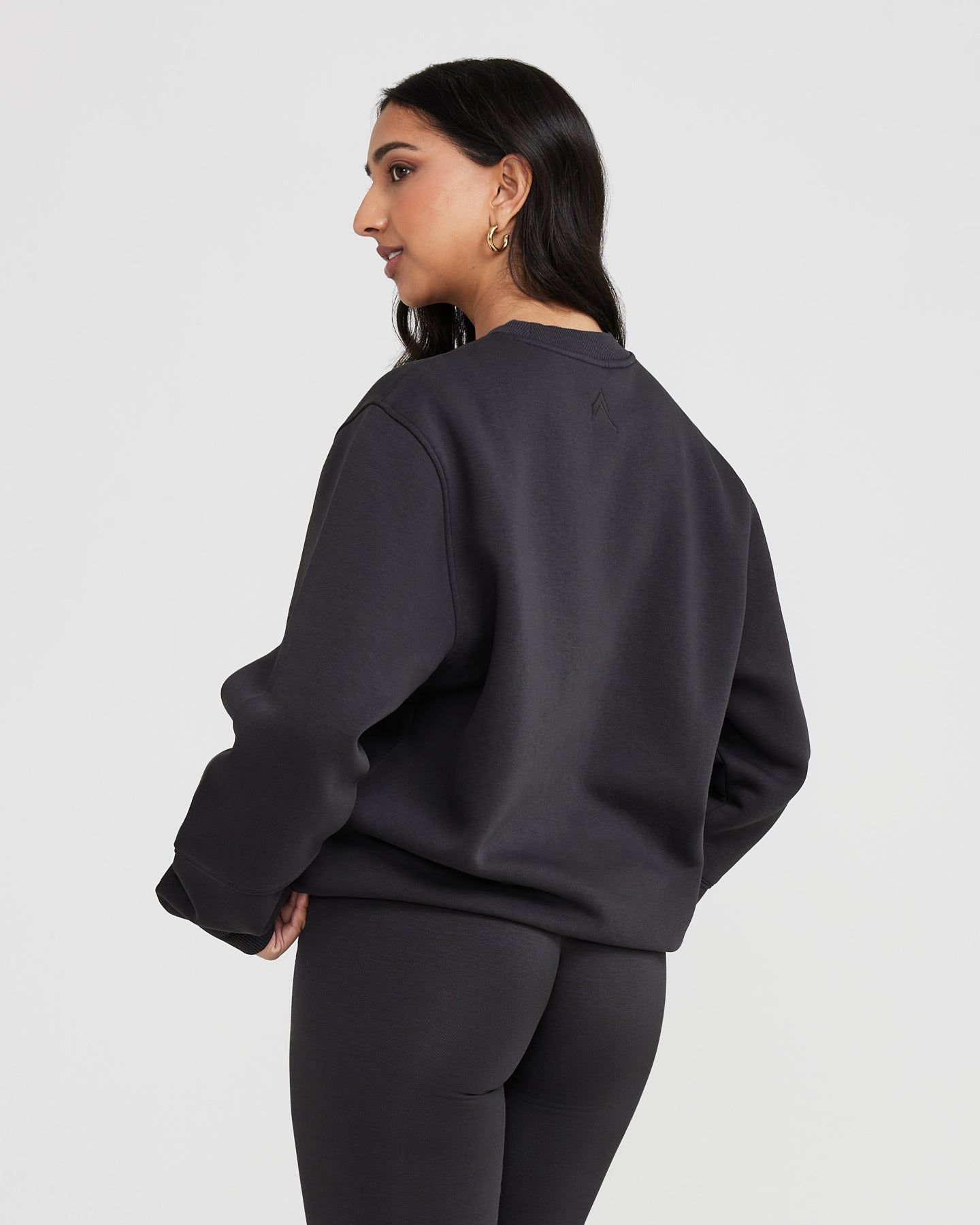 Classic Lounge Oversized Crew Neck | Coal sold by Oner Active product image thumbnail 2