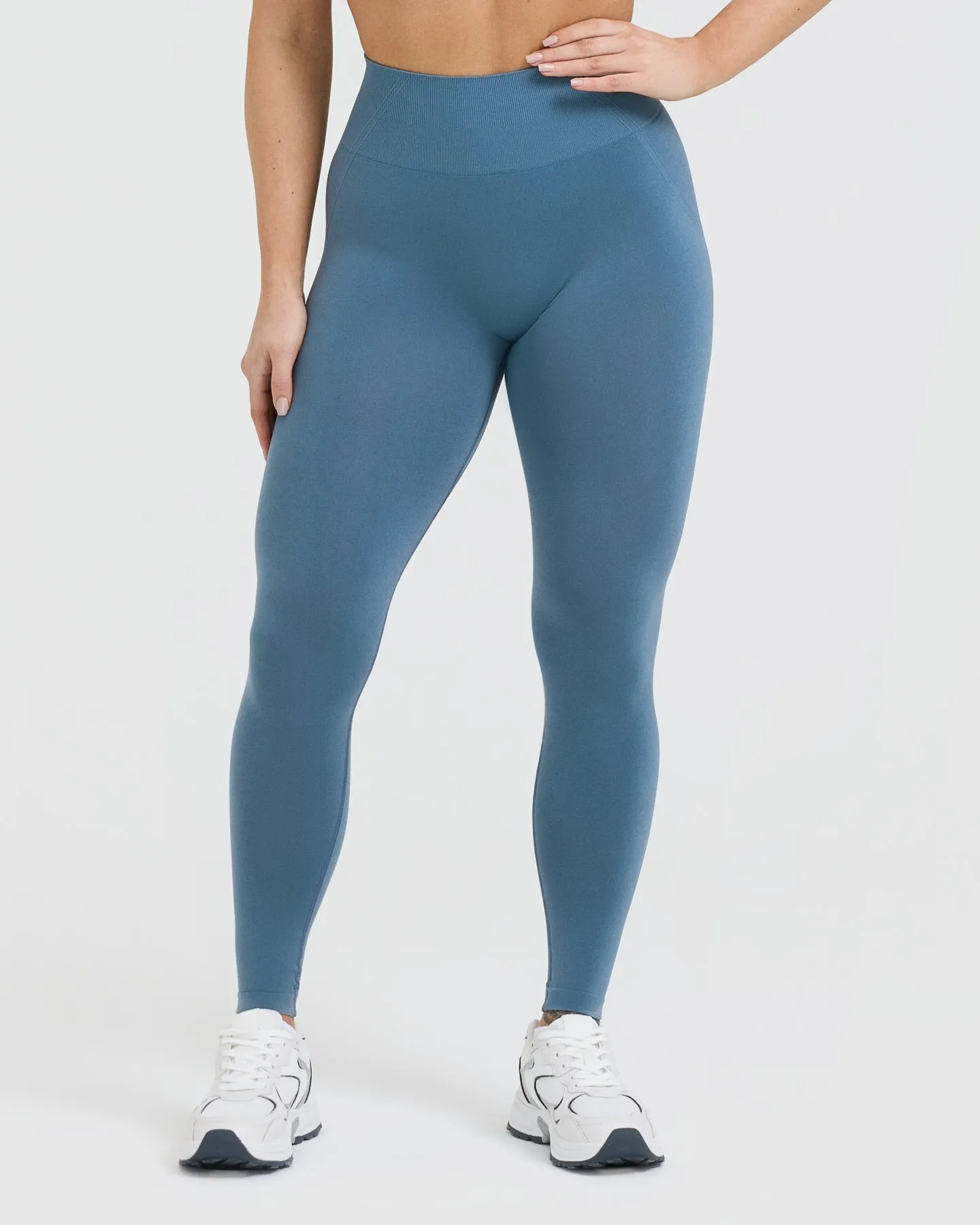 Effortless Seamless Leggings | Moonstone Blue sold by Oner Active