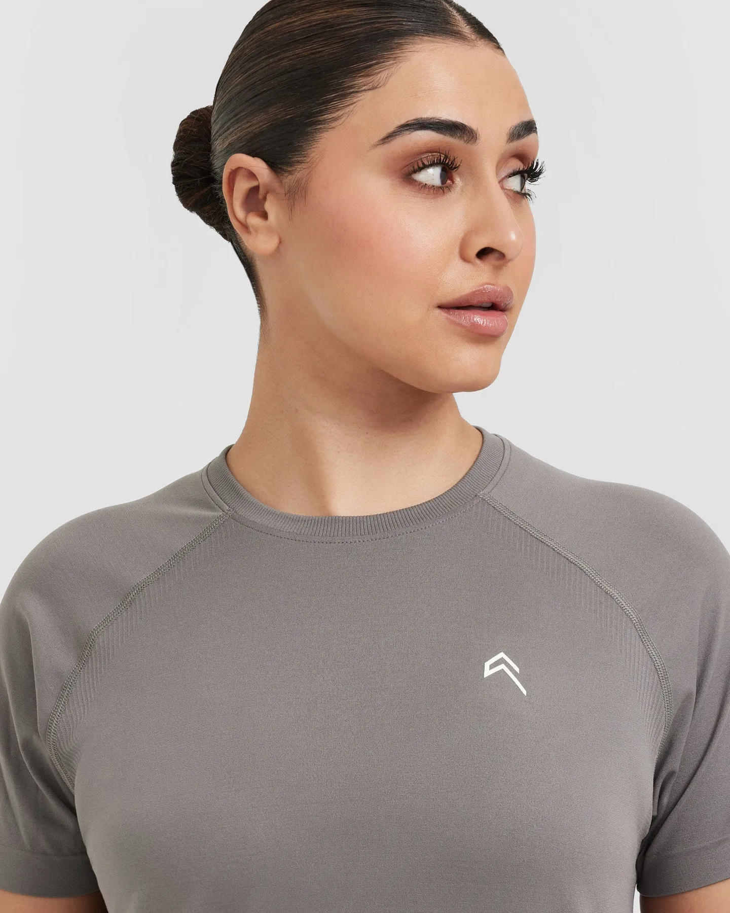 Go To Seamless Loose Top | Ash Grey sold by Oner Active product image thumbnail 4