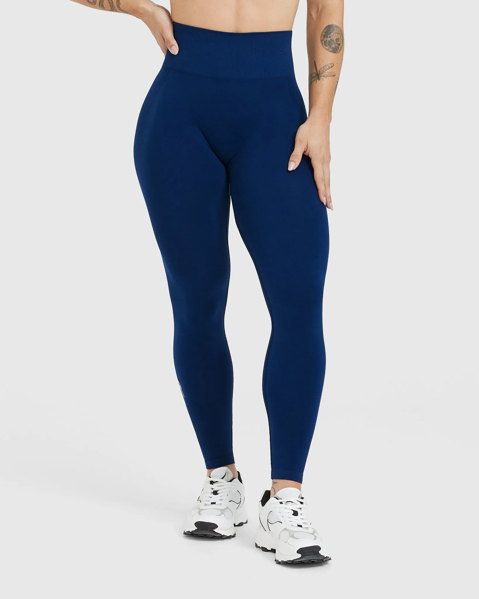 Effortless Seamless Leggings | Midnight sold by Oner Active
