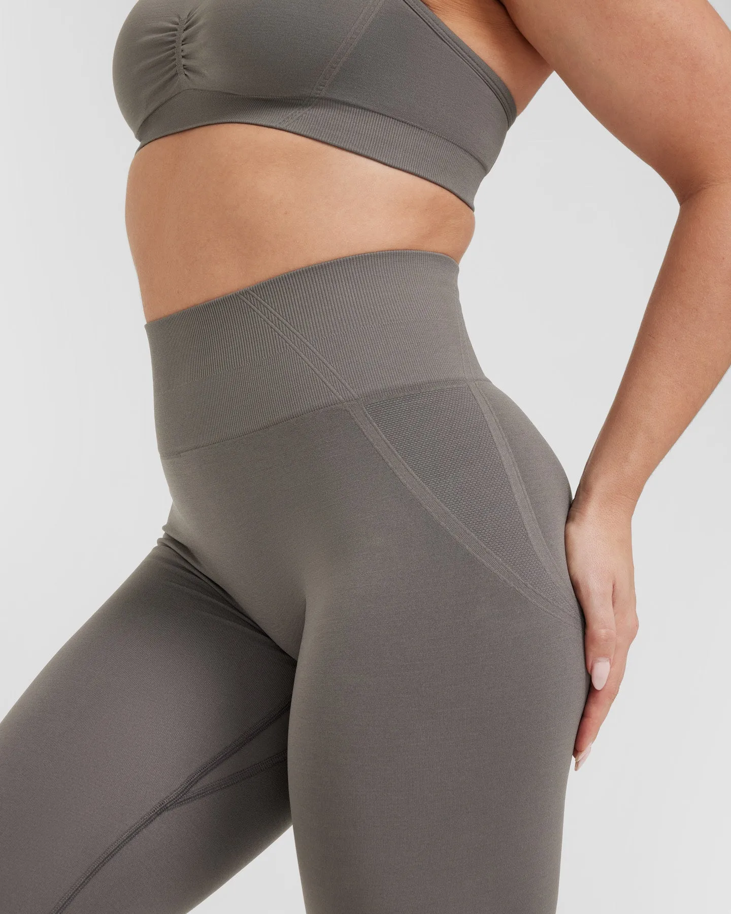 Effortless Seamless Leggings | Ash Grey sold by Oner Active product image thumbnail 4