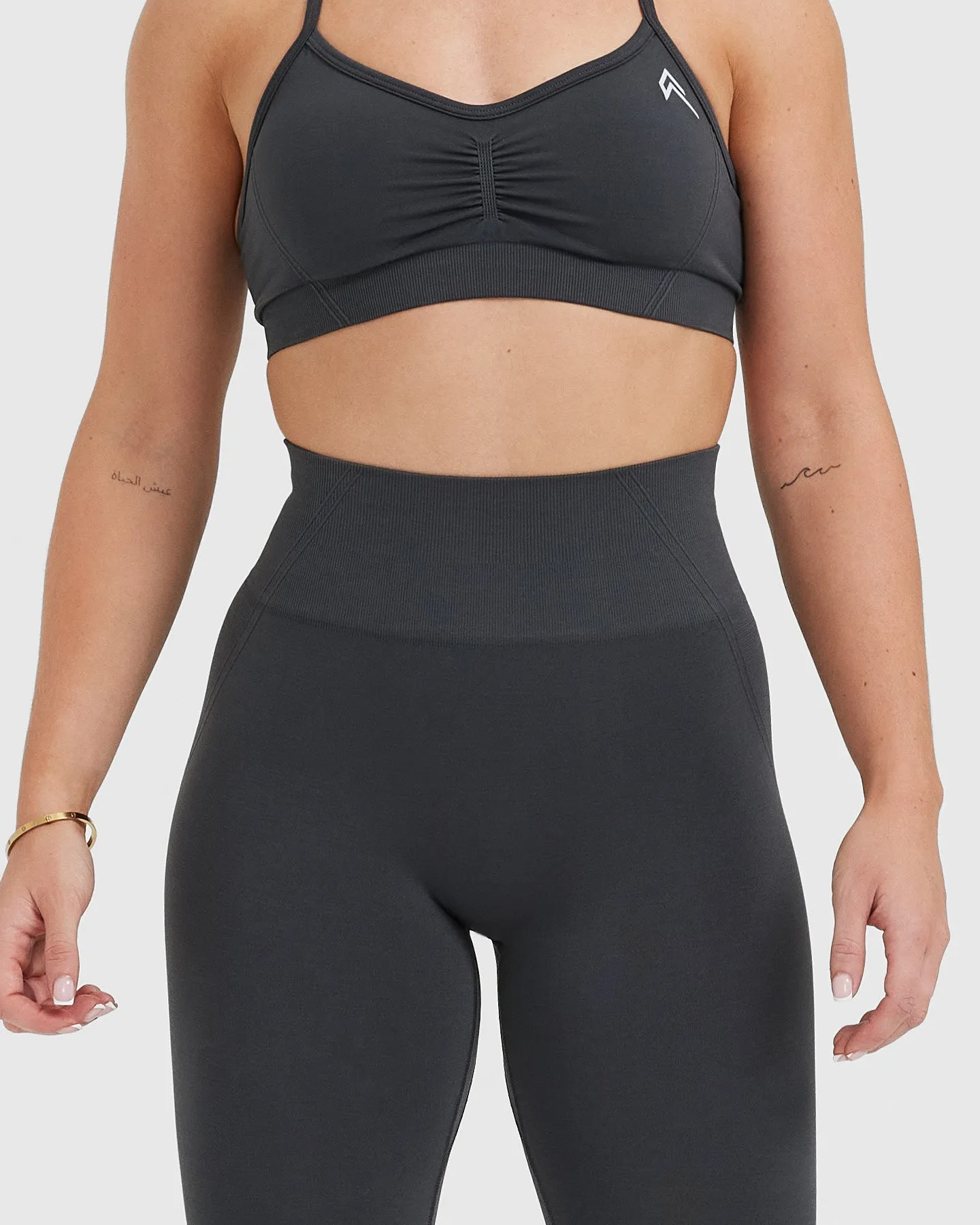Effortless Seamless Leggings | Coal sold by Oner Active product image thumbnail 4