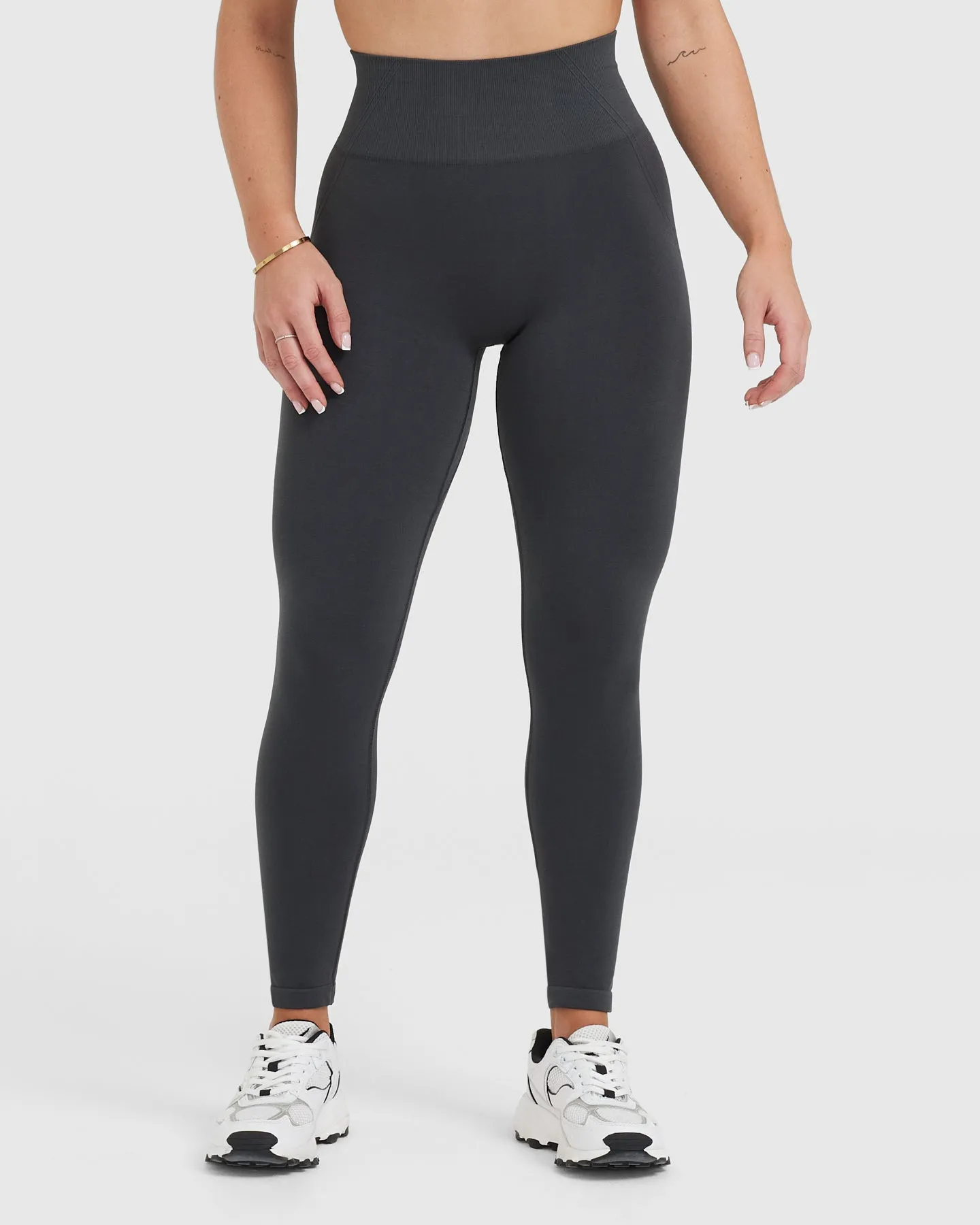 Effortless Seamless Leggings | Coal sold by Oner Active
