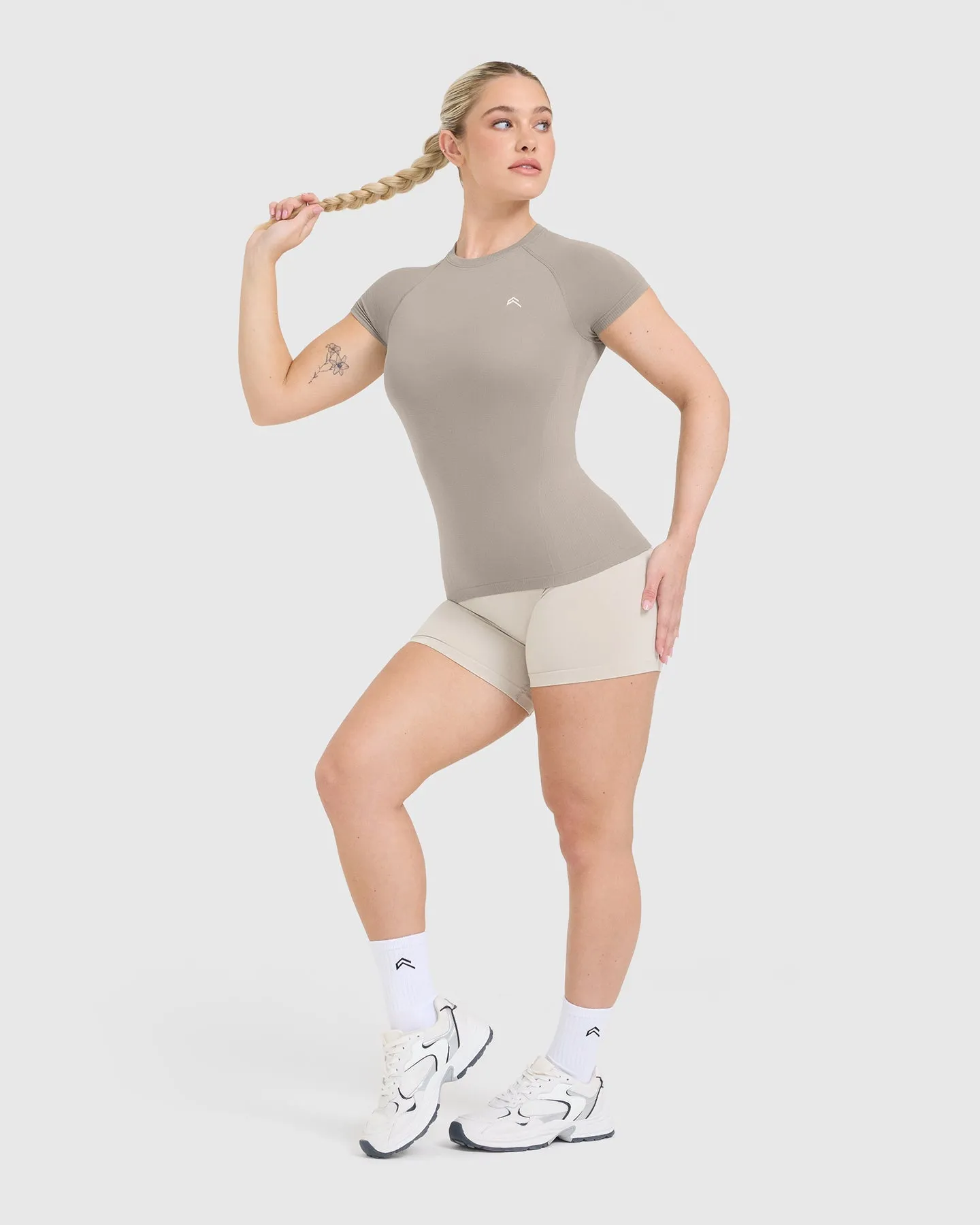 Go To Seamless Fitted Top | Minky sold by Oner Active product image thumbnail 3