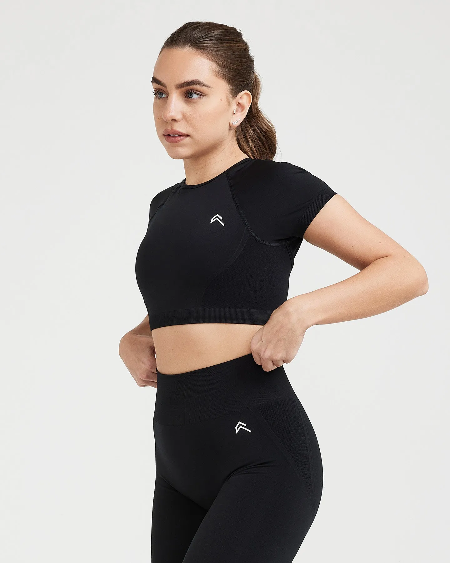 Effortless Seamless Short Sleeve Crop Top | Black sold by Oner Active product image thumbnail 2