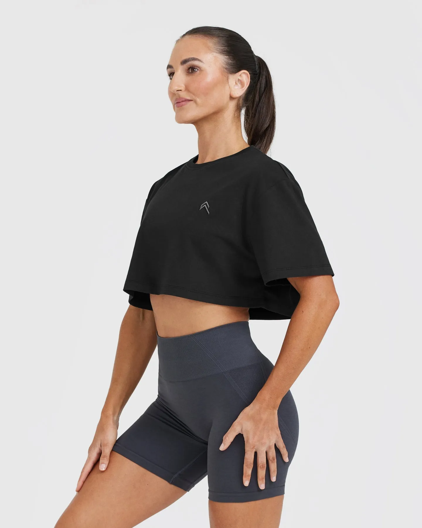 Classic Crop Lightweight T-Shirt | Black sold by Oner Active product image thumbnail 3