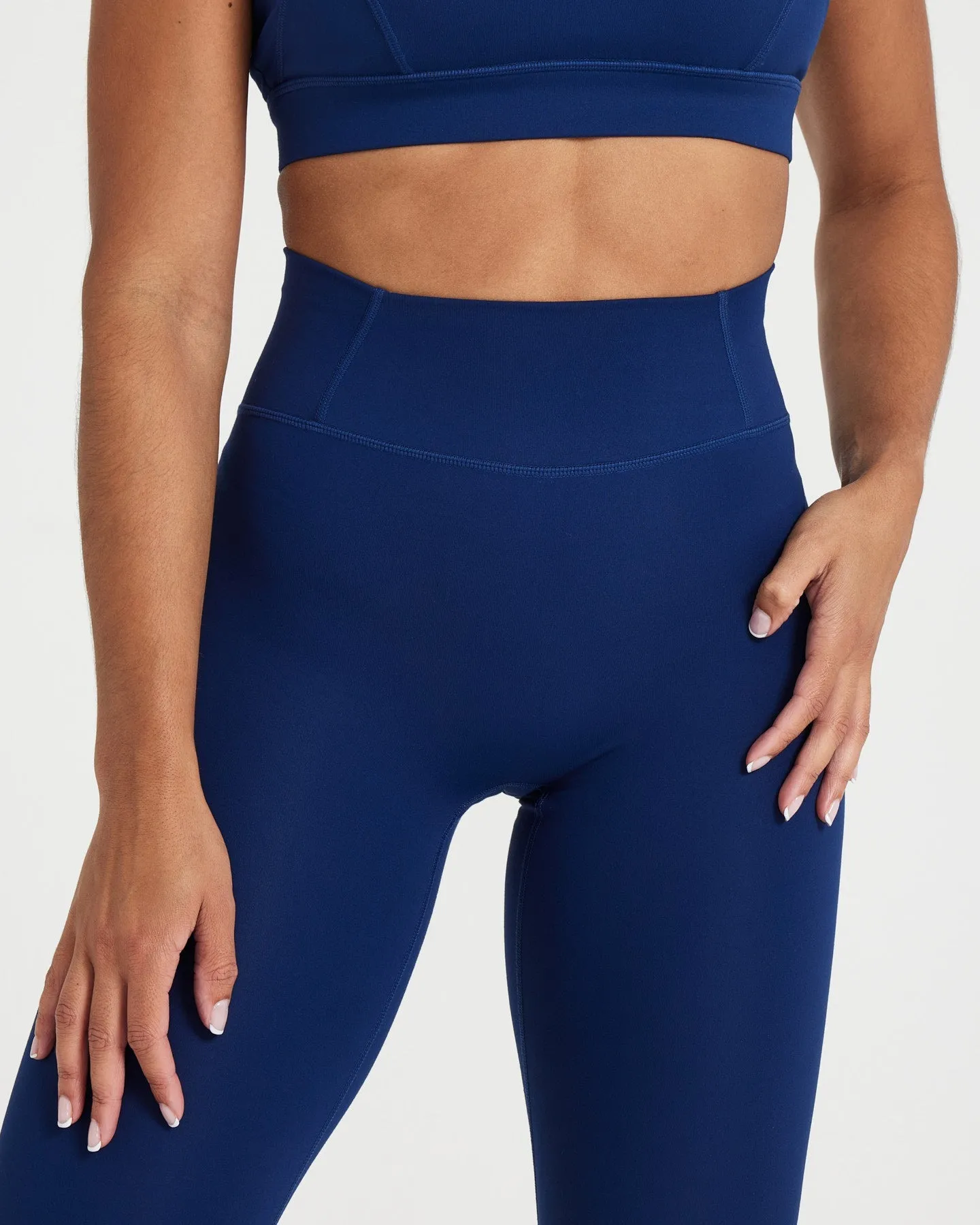 Timeless Leggings | Midnight sold by Oner Active product image thumbnail 4