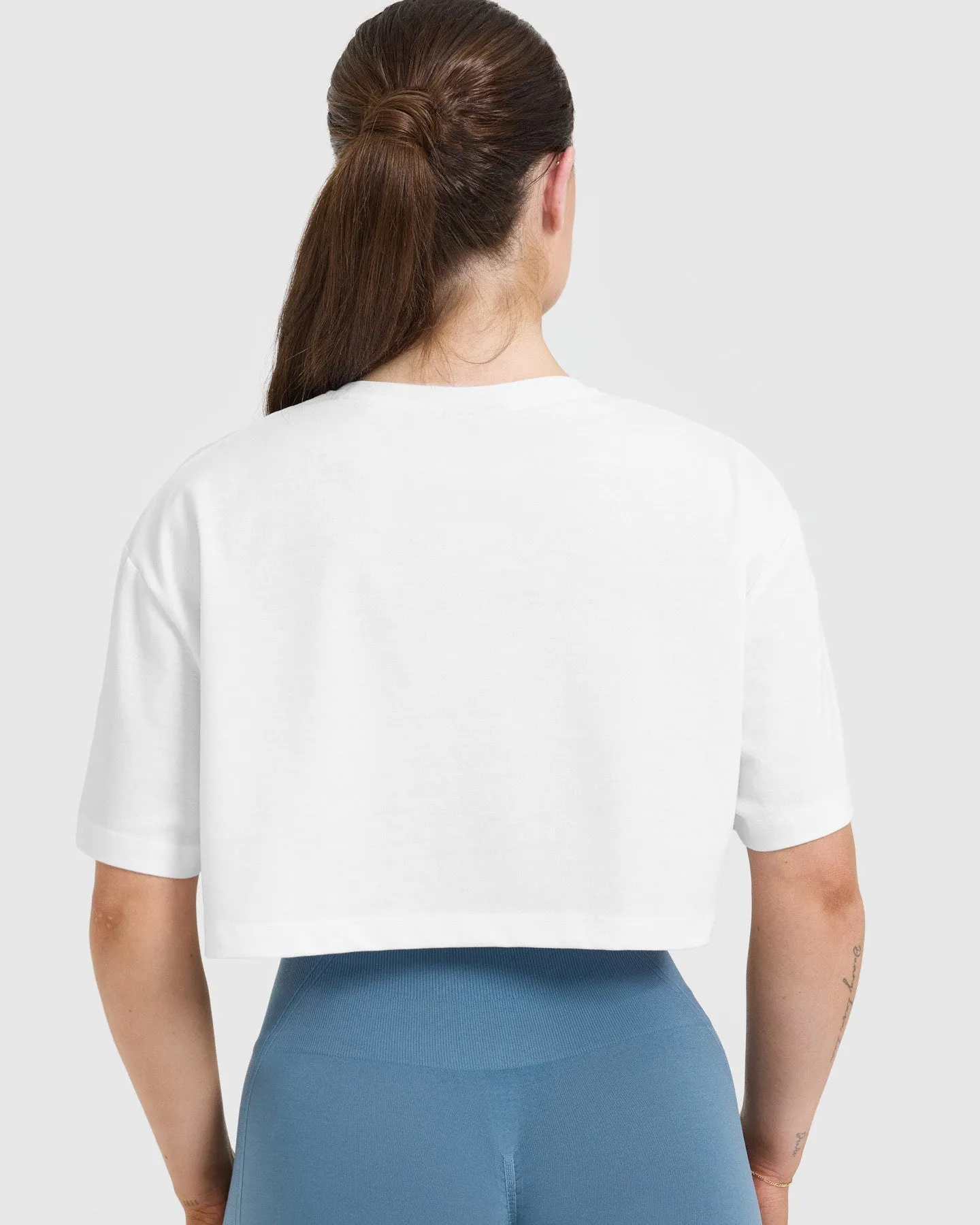 Classic Oner Graphic Crop Lightweight T-Shirt | White sold by Oner Active product image thumbnail 4