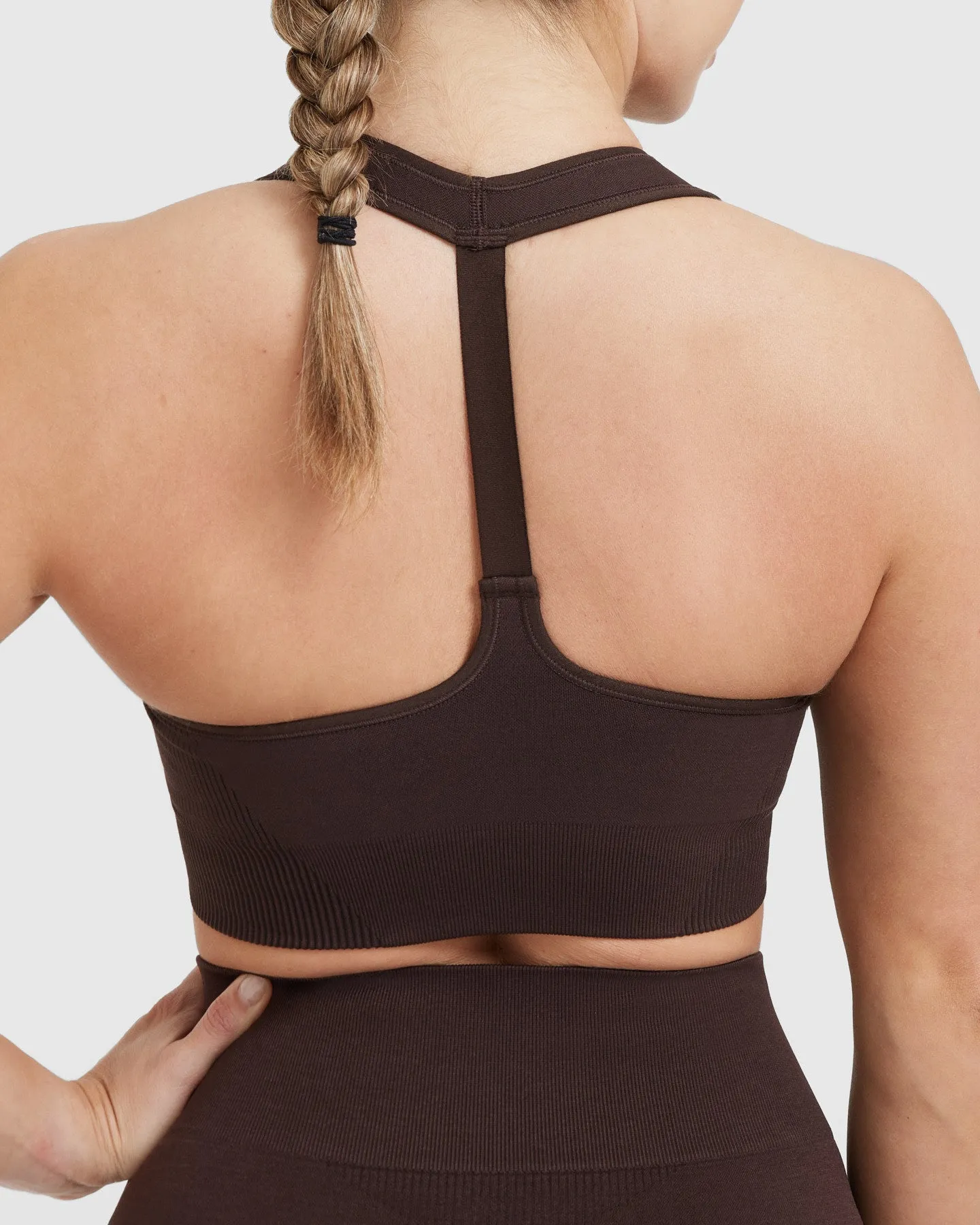 Classic Seamless 2.0 V-Neck Bralette | 70% Cocoa Marl sold by Oner Active product image thumbnail 5