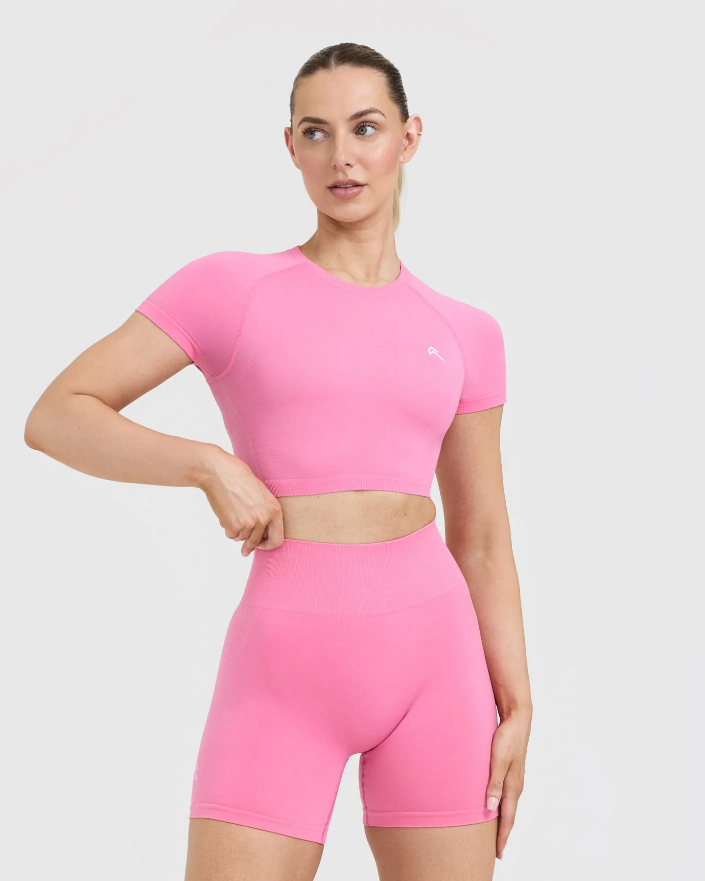 Go To Seamless Fitted Crop Top | Peony Pink sold by Oner Active