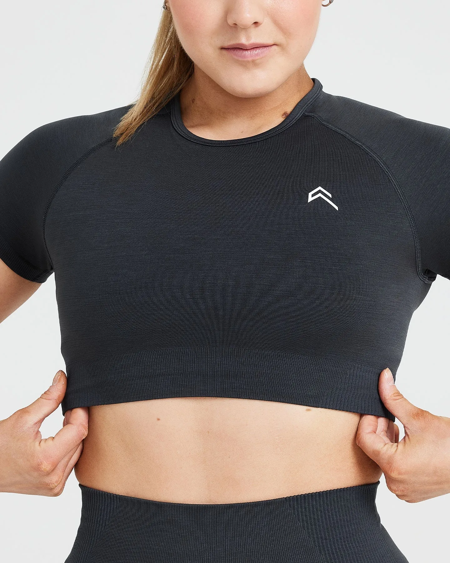 Classic Seamless 2.0 Short Sleeve Crop Top | Coal Marl sold by Oner Active product image thumbnail 4