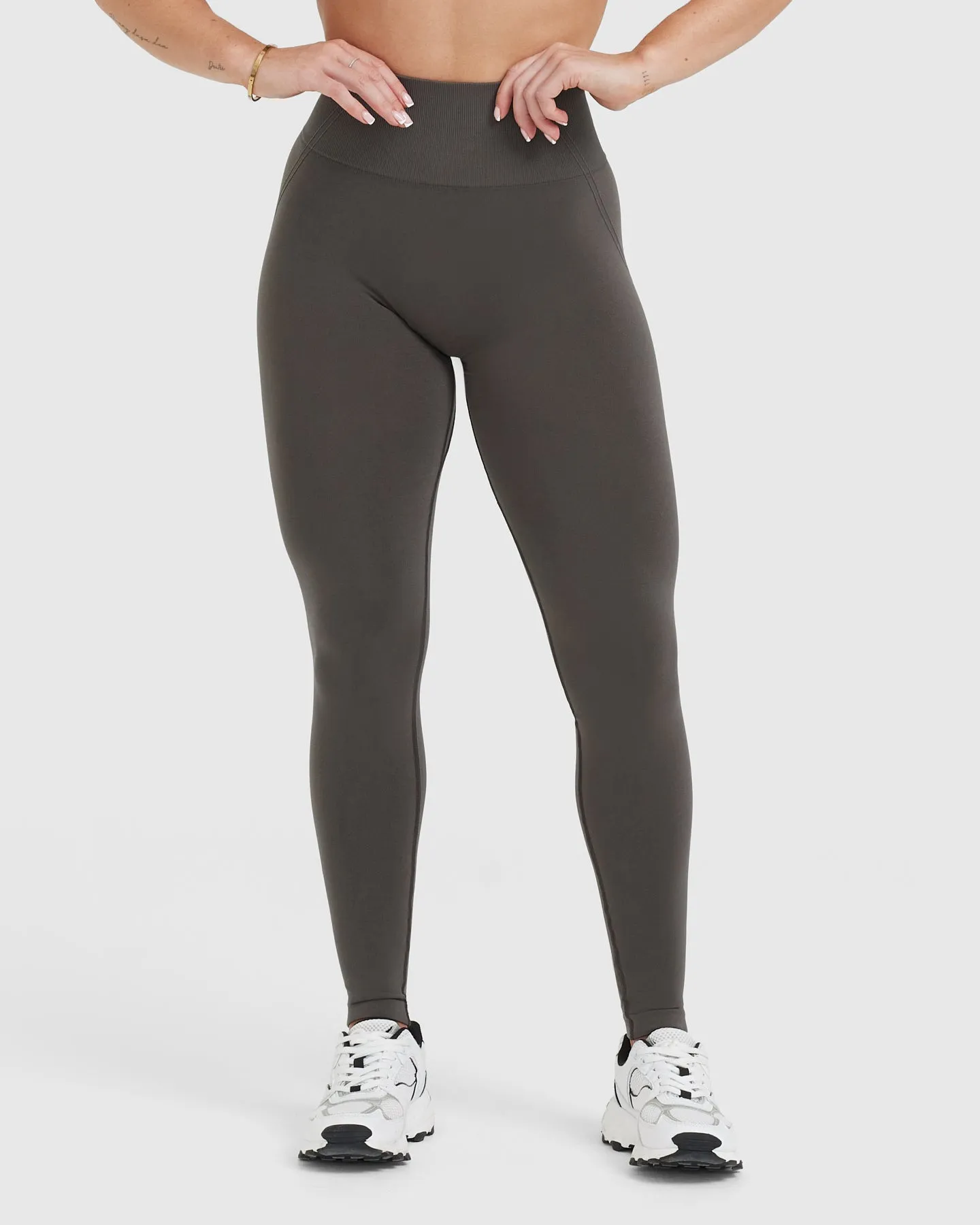 Effortless Seamless Leggings | Deep Taupe sold by Oner Active
