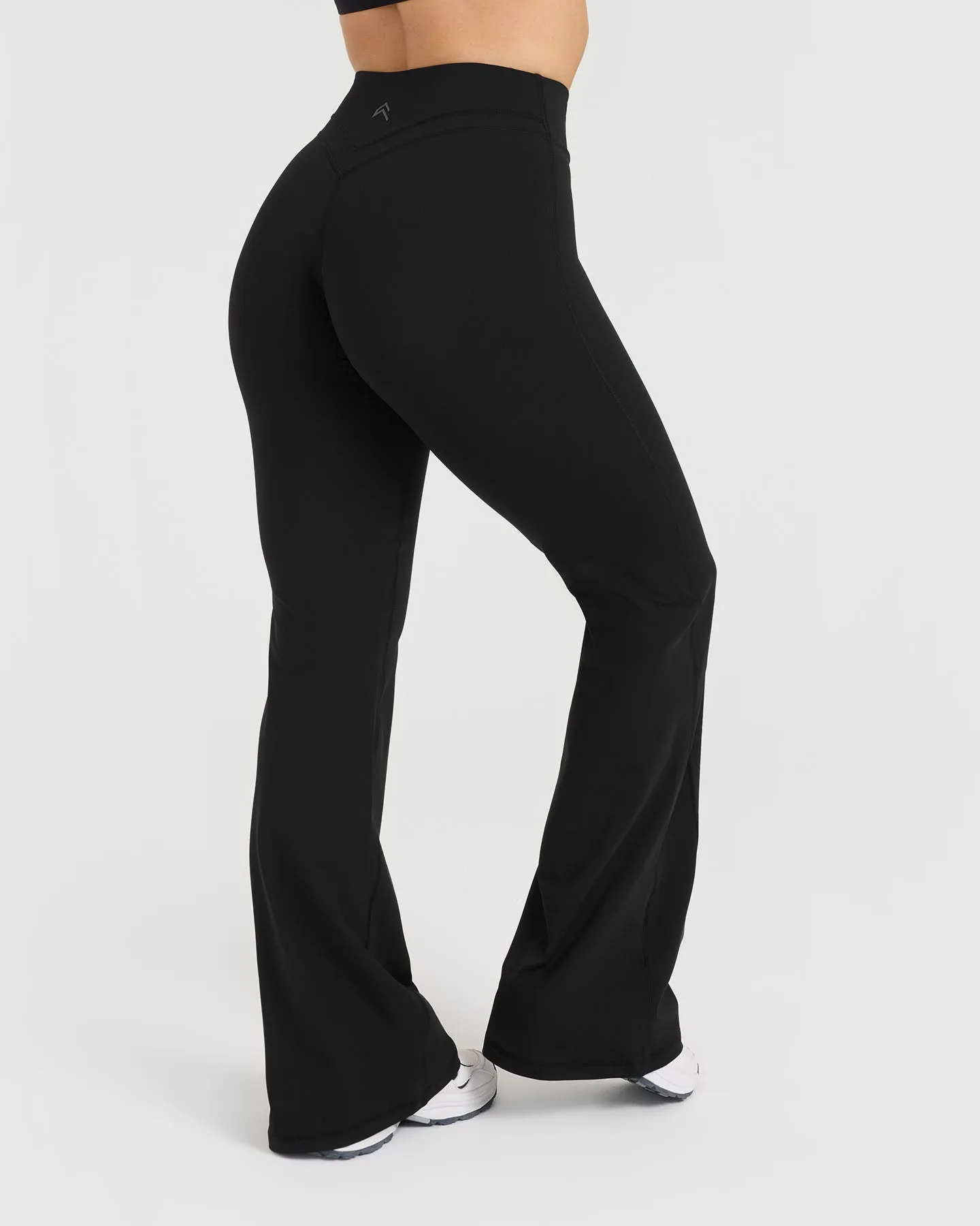 Unified Wrap Flared Bottoms | Black sold by Oner Active product image thumbnail 2