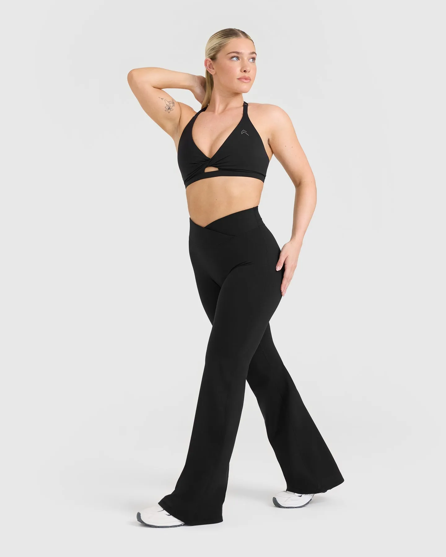 Unified Wrap Flared Bottoms | Black sold by Oner Active product image thumbnail 3