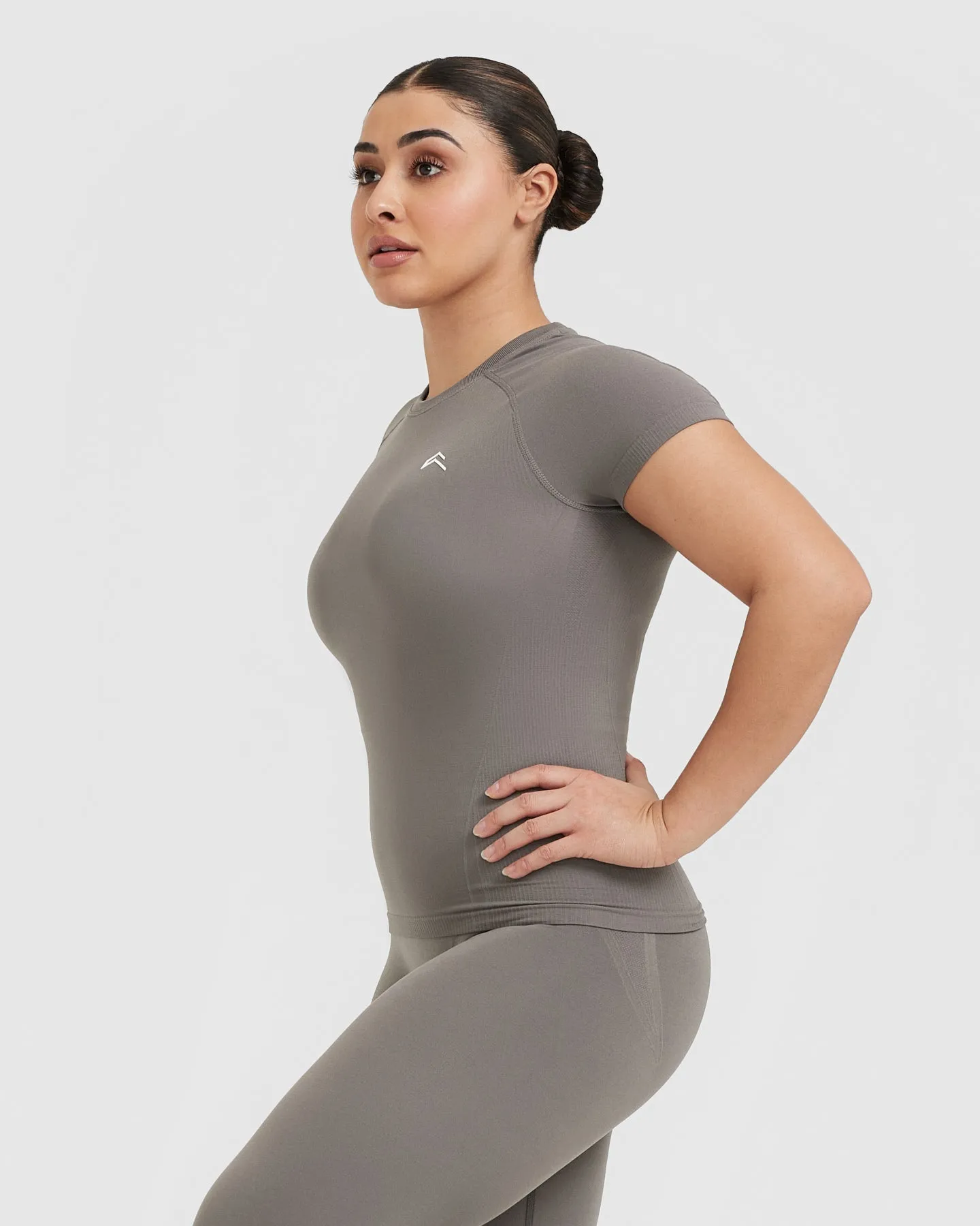 Go To Seamless Fitted Top | Ash Grey sold by Oner Active product image thumbnail 3