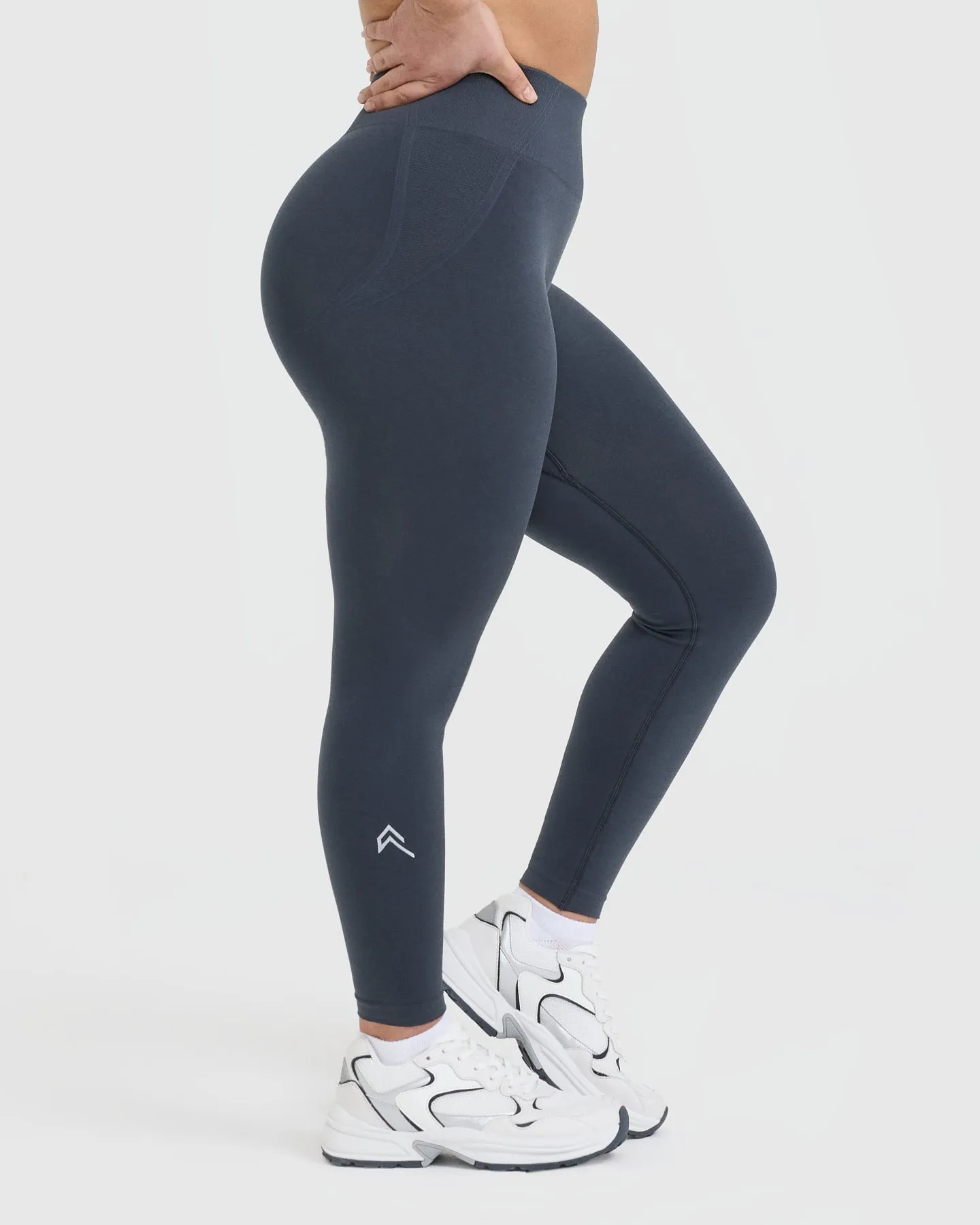 Effortless Seamless Leggings | True Blue sold by Oner Active product image thumbnail 3