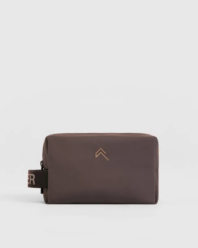 Go To Washbag | Espresso sold by Oner Active