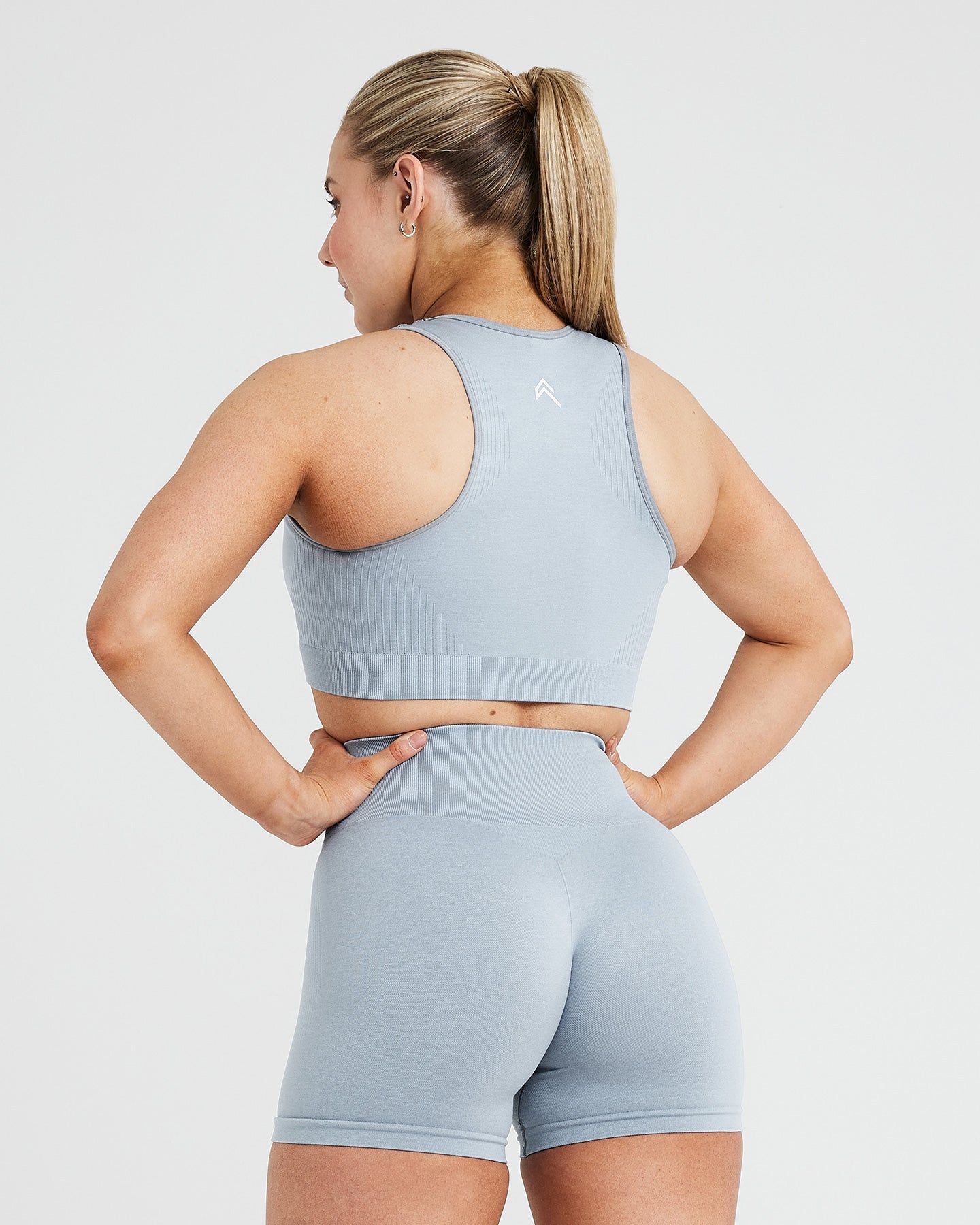 Classic Seamless 2.0 Crop Top | Smoke Grey Marl sold by Oner Active product image thumbnail 4