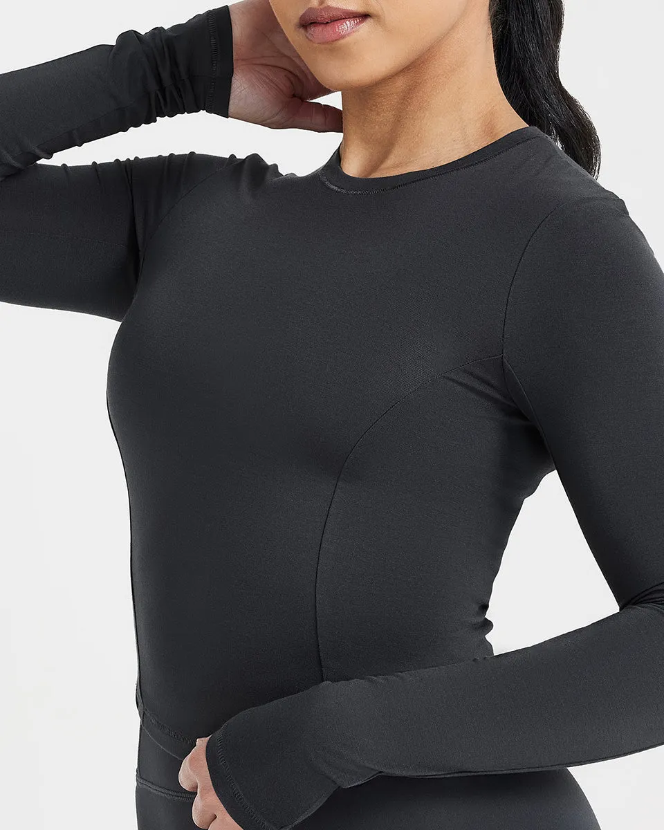 Mellow™ Soft Mid Long Sleeve Top | Coal sold by Oner Active product image thumbnail 4
