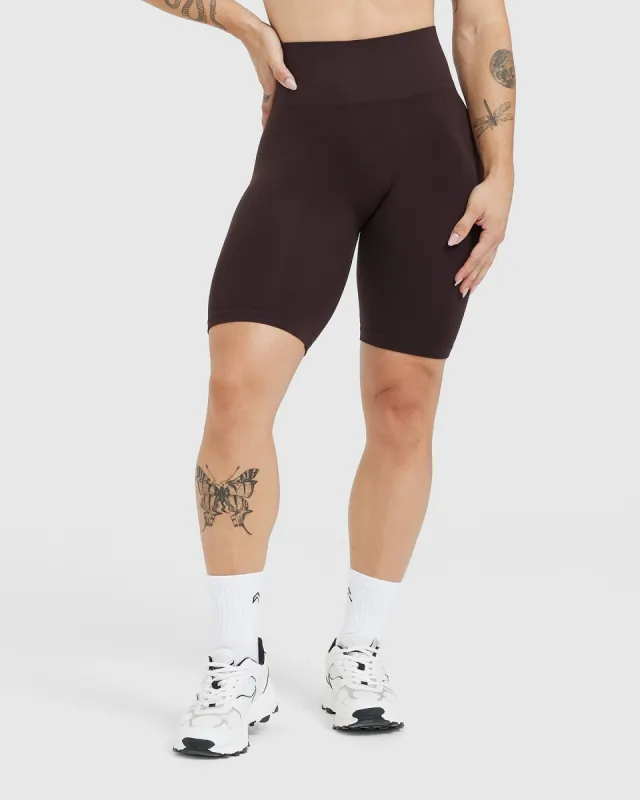 Effortless Seamless Cycling Shorts | 70% Cocoa sold by Oner Active