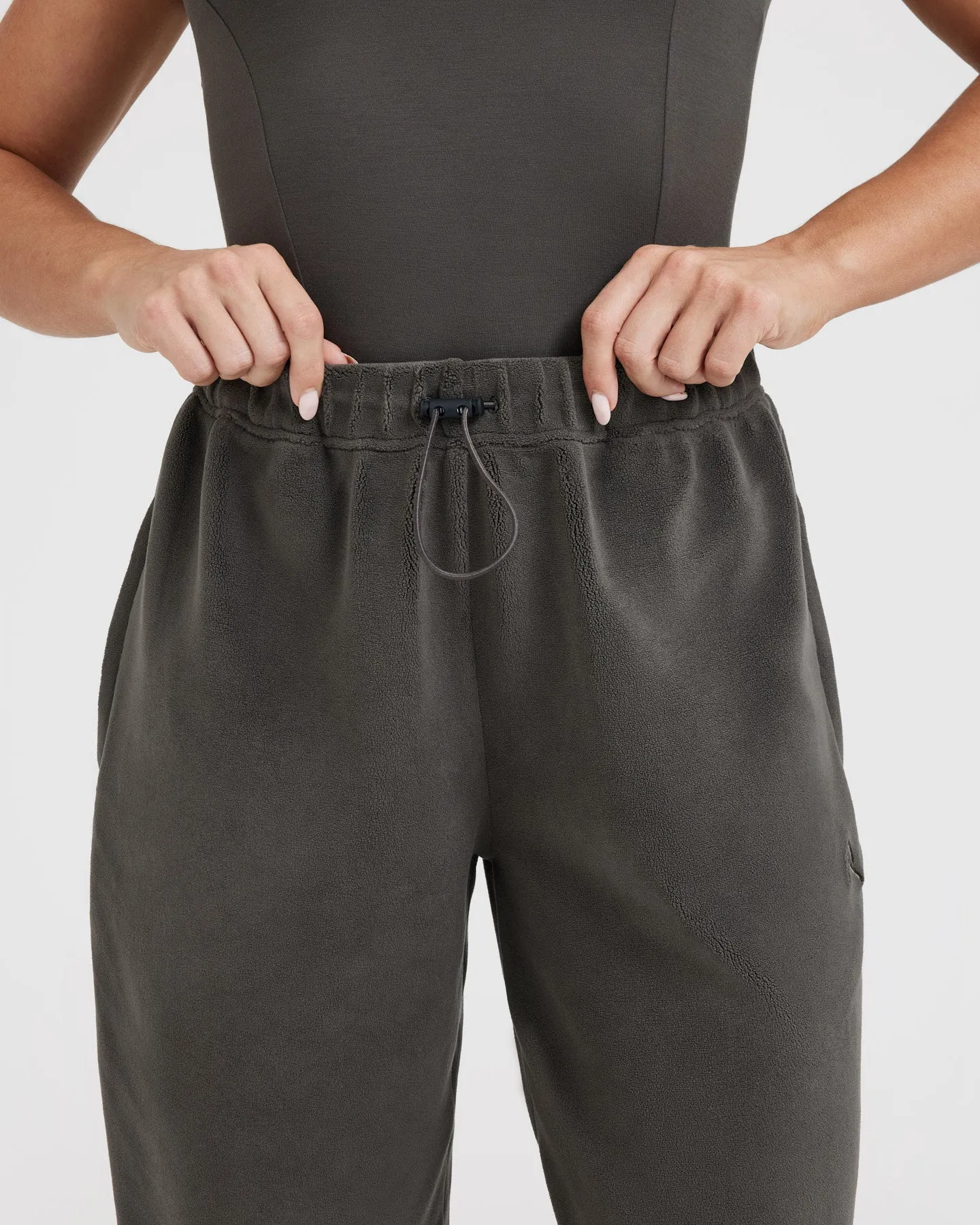 Fleece Oversized Jogger | Deep Taupe sold by Oner Active product image thumbnail 4