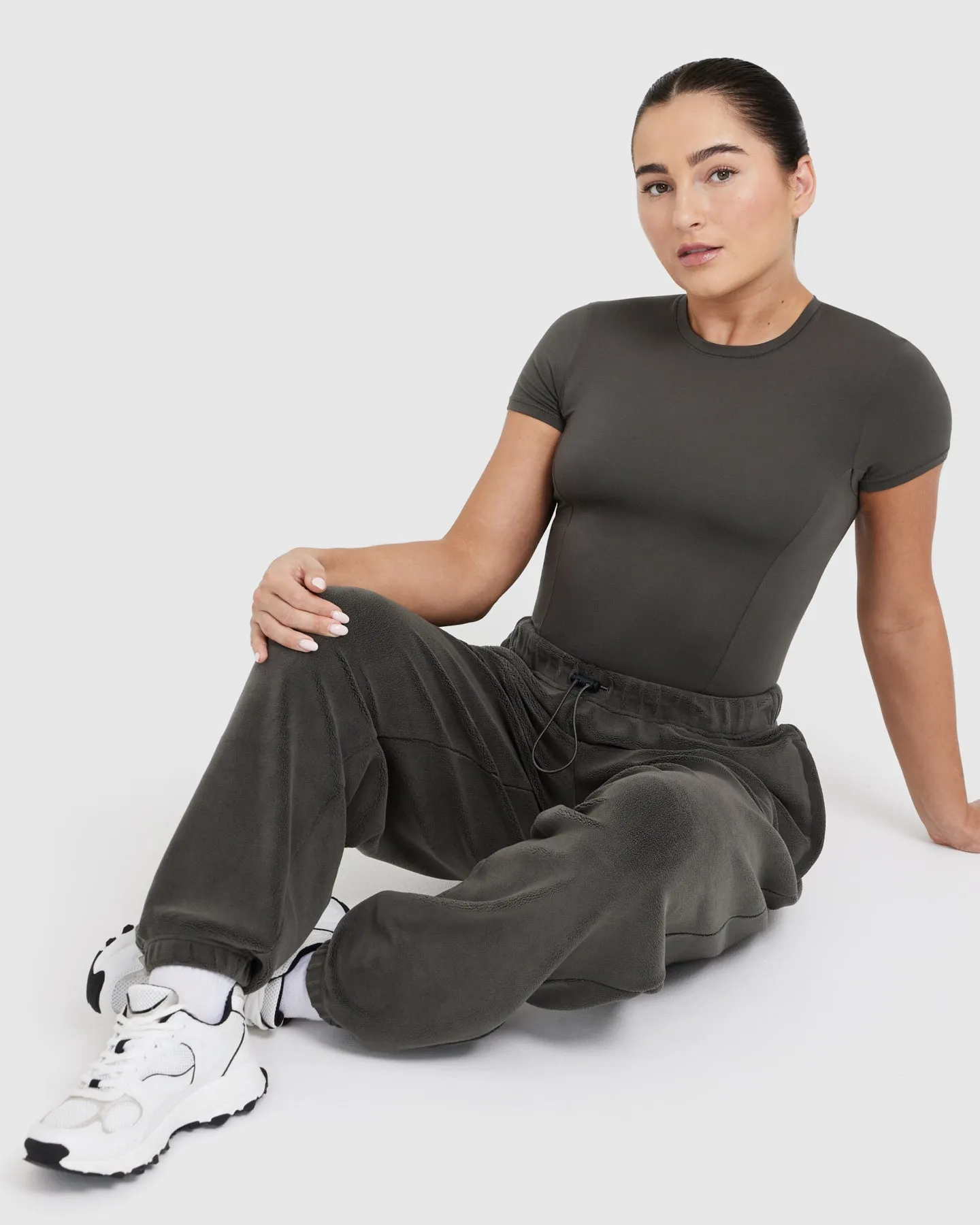 Fleece Oversized Jogger | Deep Taupe sold by Oner Active product image thumbnail 3