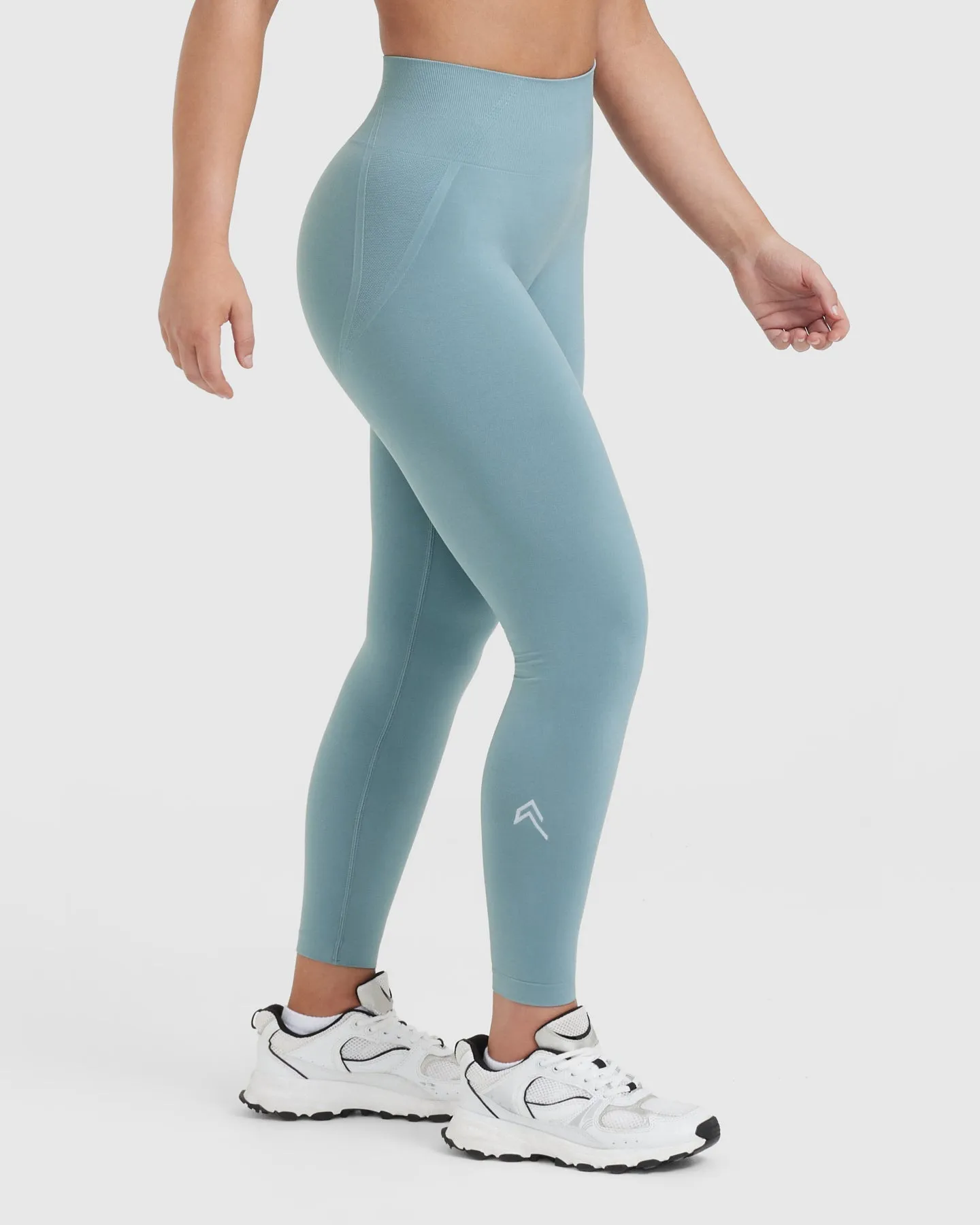 Effortless Seamless Leggings | Steel Blue sold by Oner Active product image thumbnail 3