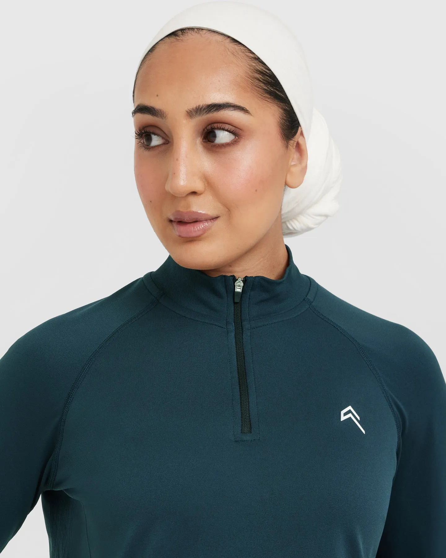 Go To Seamless Loose Long Sleeve Longline Top | Oil Blue sold by Oner Active product image thumbnail 4