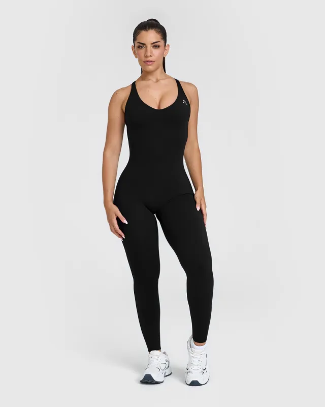 Unified Scoop Back All In One Long | Black sold by Oner Active