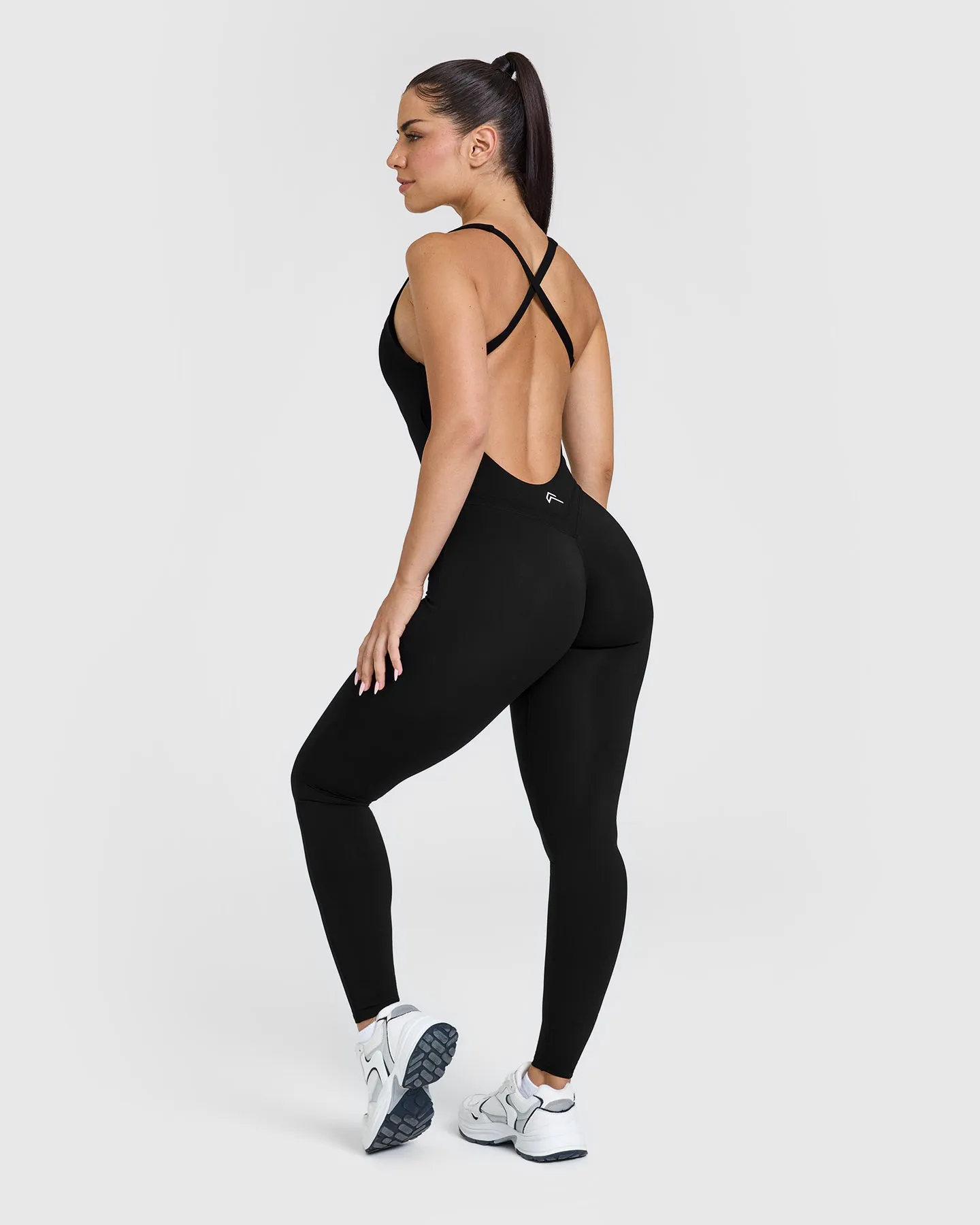 Unified Scoop Back All In One Long | Black sold by Oner Active product image thumbnail 2